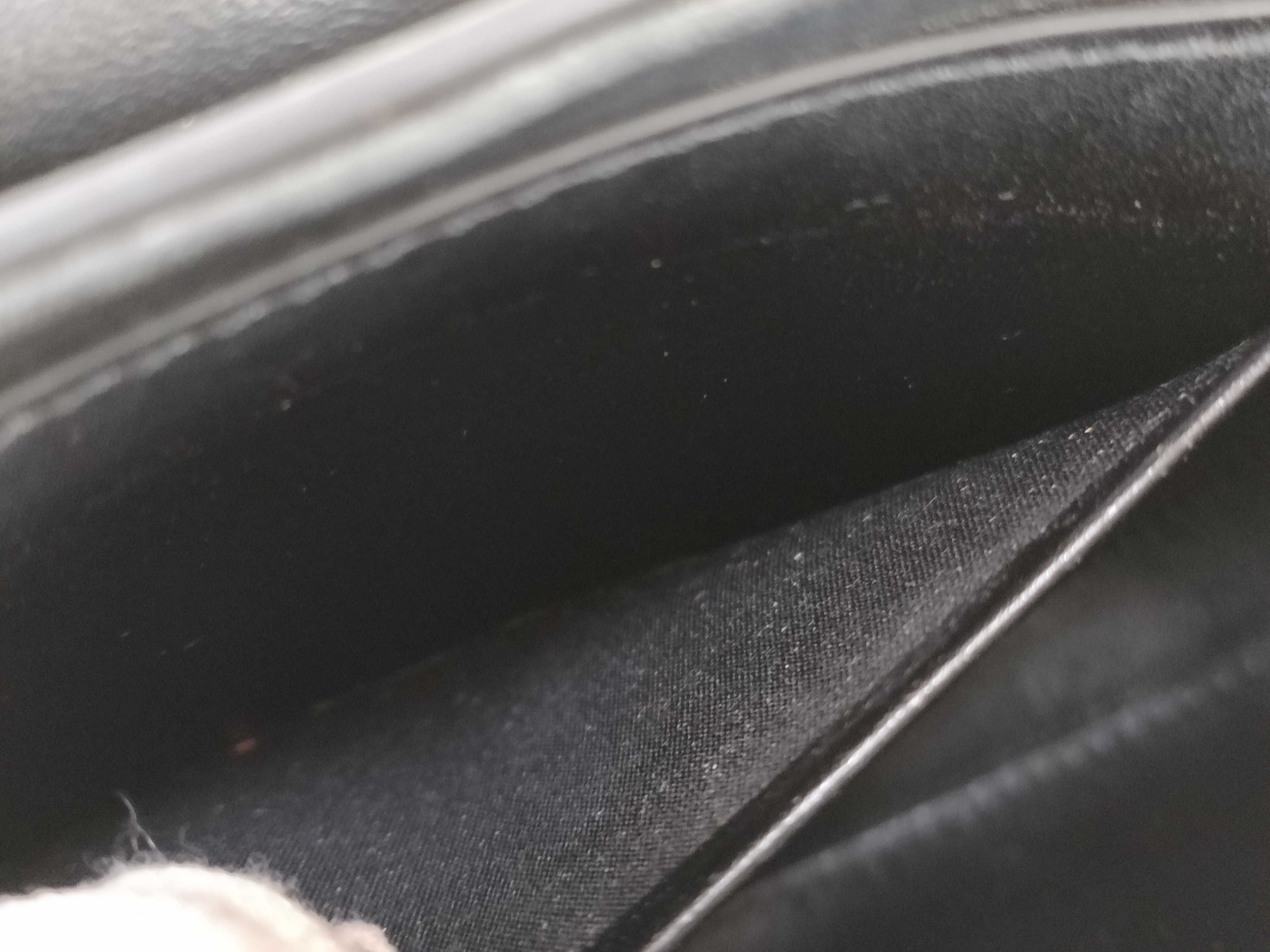 Small Besace 16 Seize Black Shoulder Bag — view 11