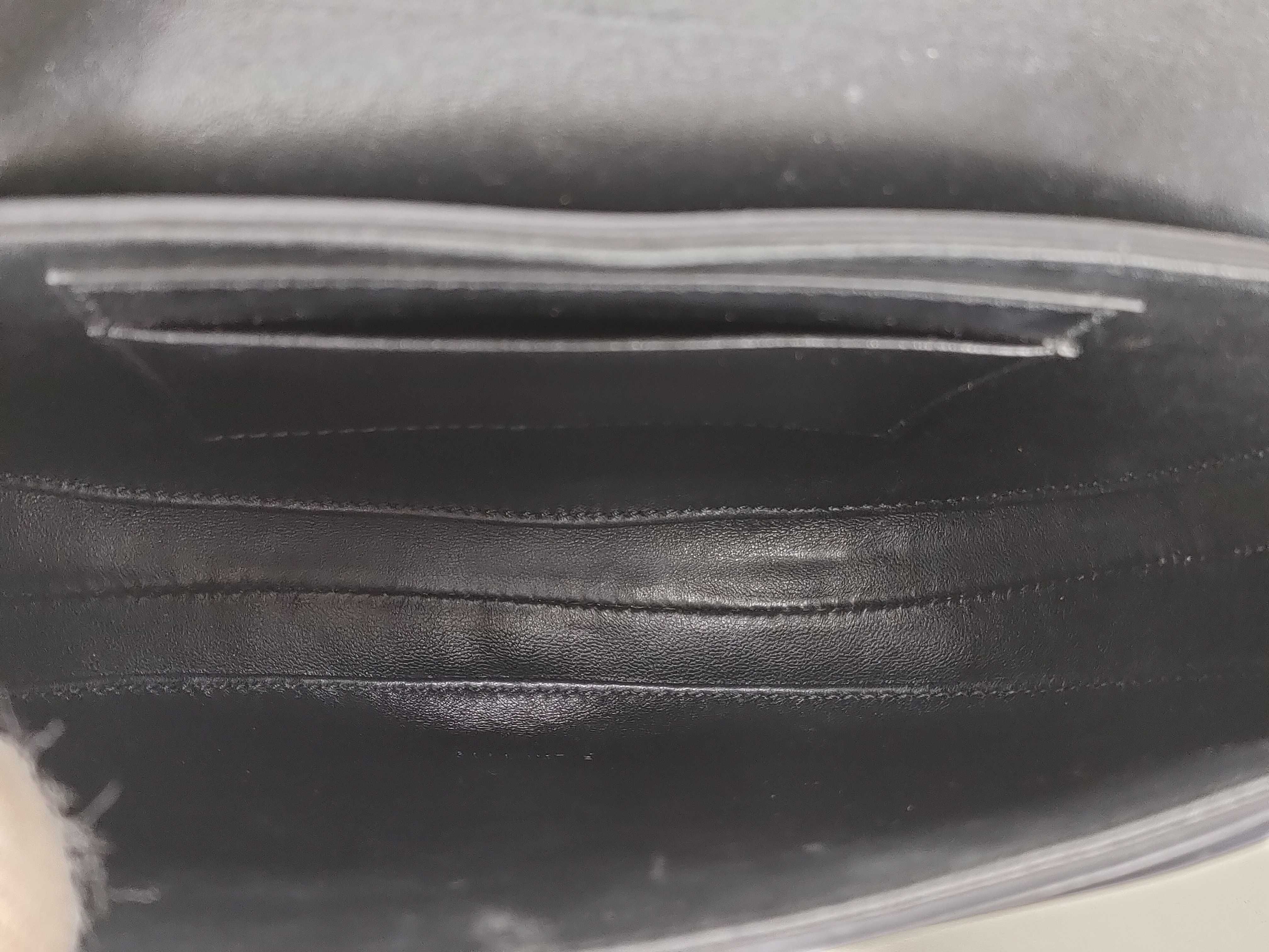 Small Besace 16 Seize Black Shoulder Bag — view 10