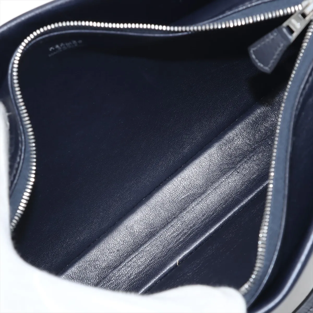 Inbox Box Calf Navy Silver Hardware G:2003 — view 7