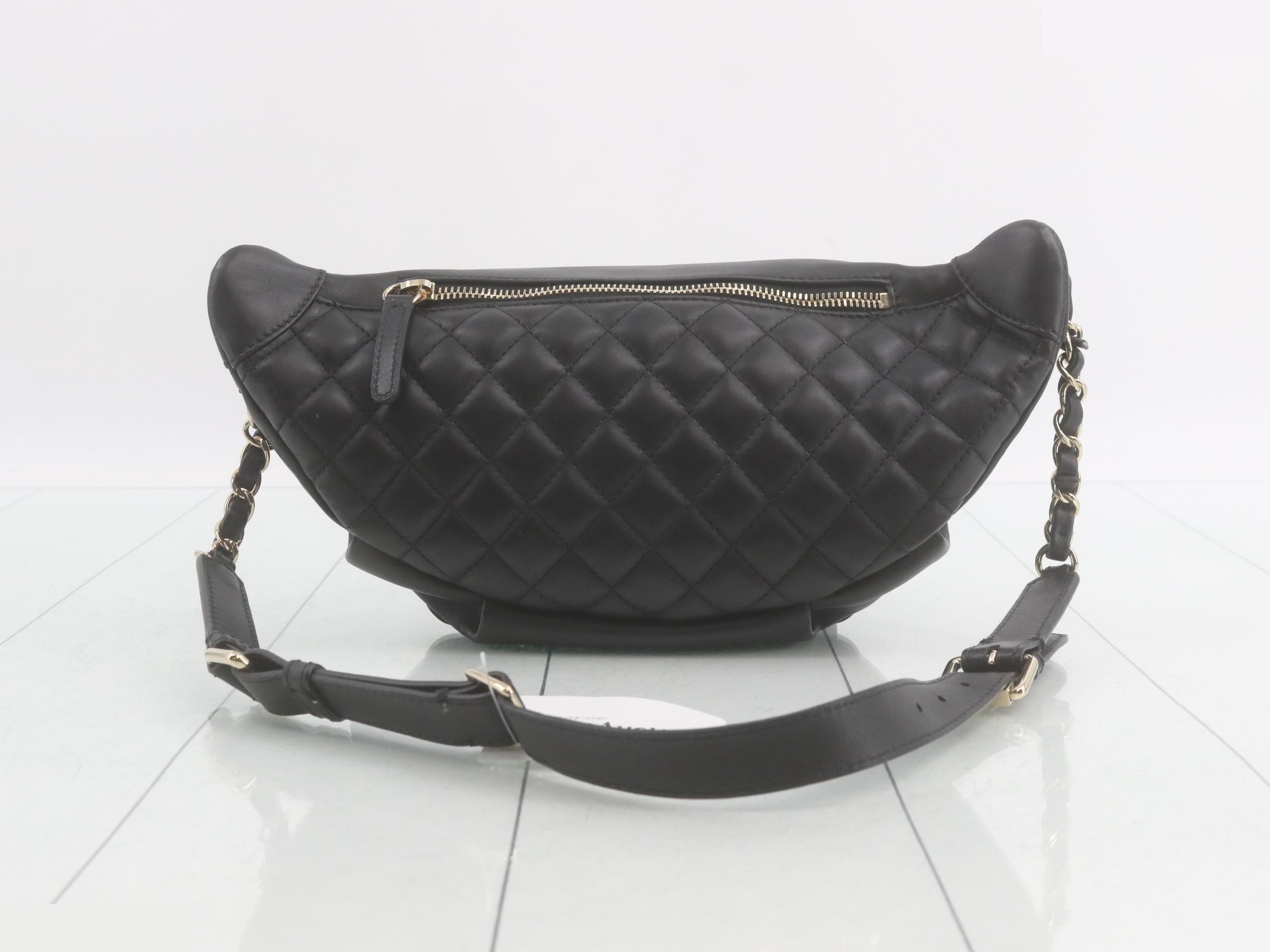 Matelassé body bag, black bag — view 2