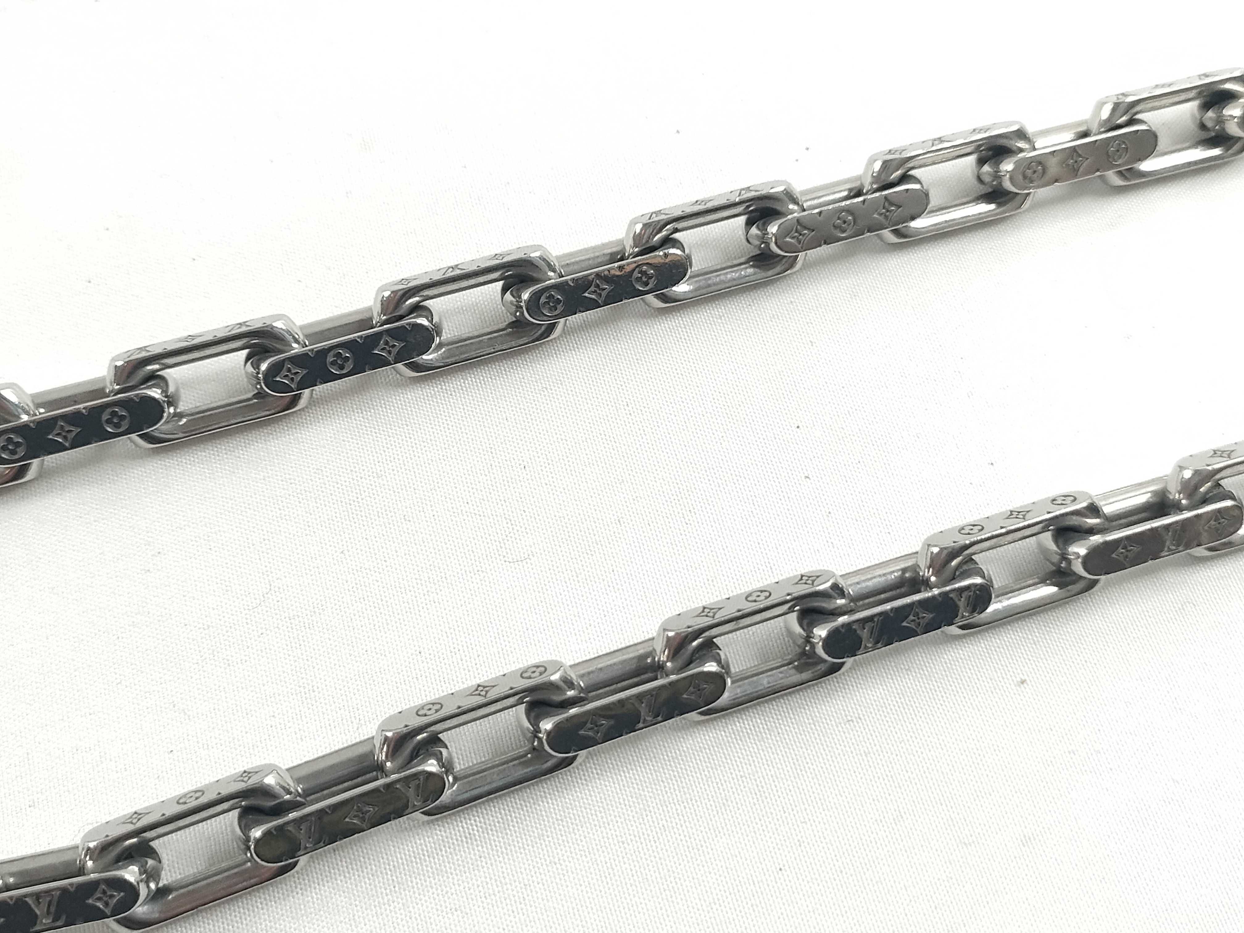 Vuitton Collier Chain Monogram Necklace — view 5