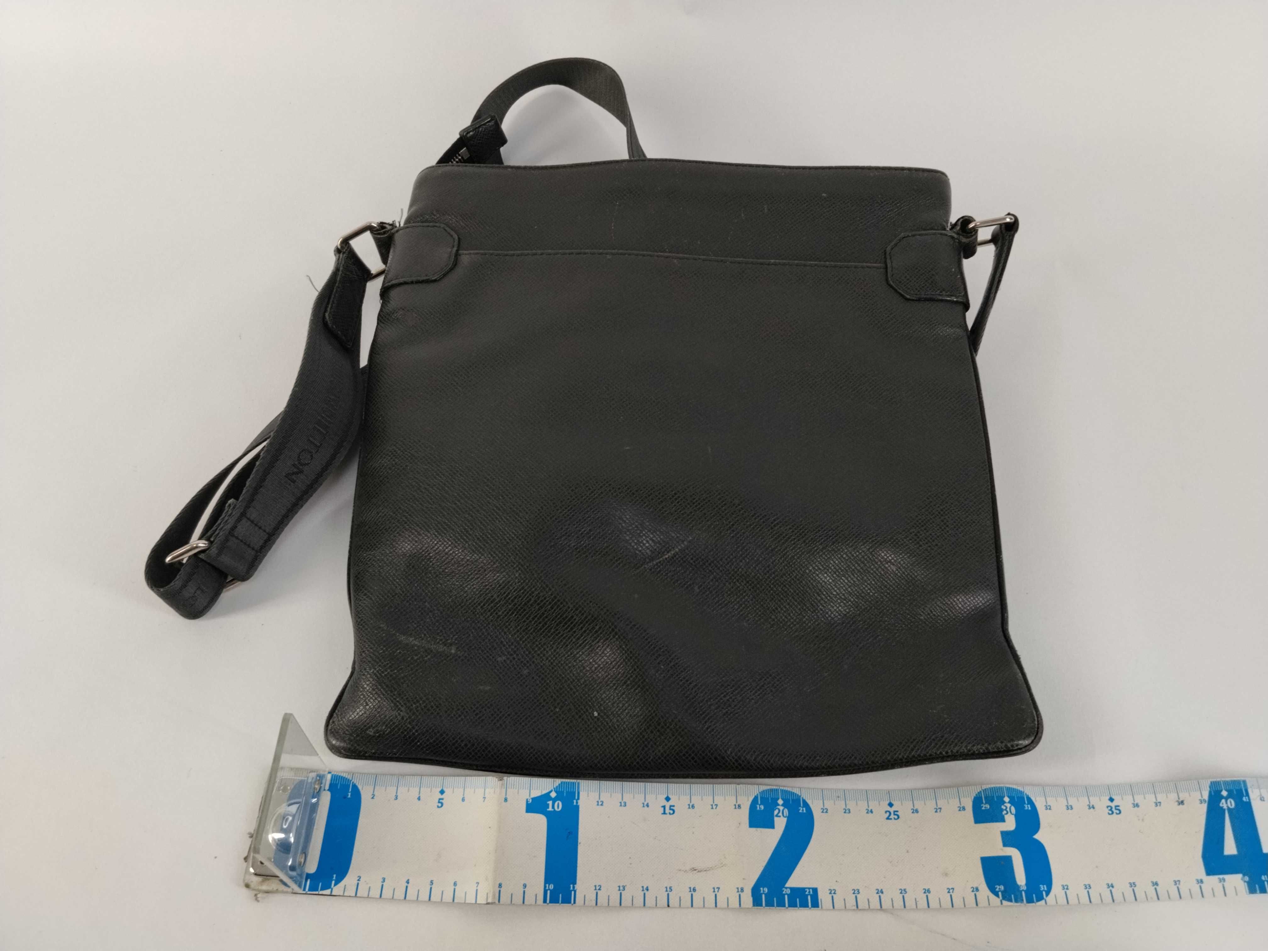 Taiga Shoulder Bag Sasha Ardoise M32712 — view 2