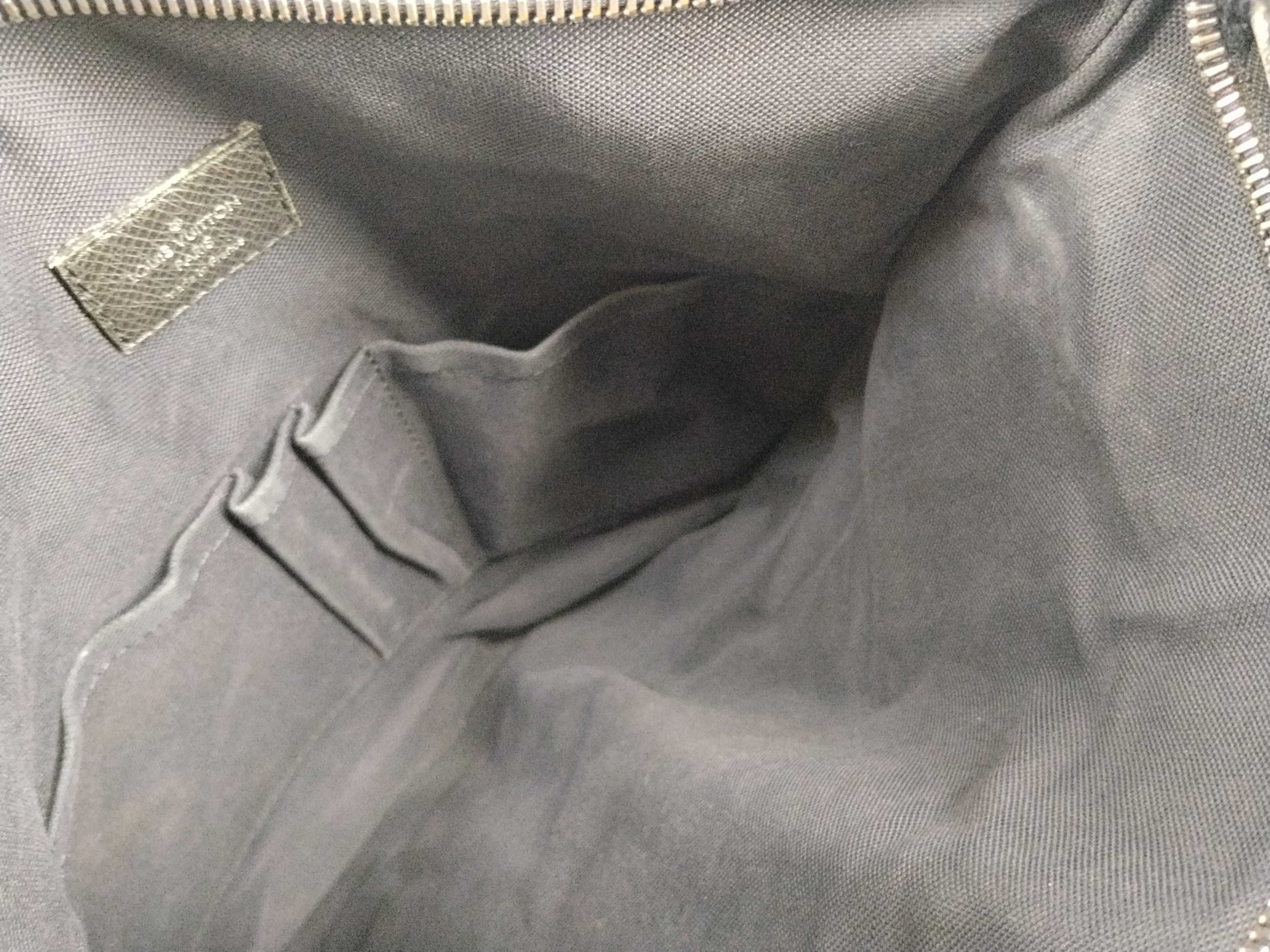 Taiga Shoulder Bag Sasha Ardoise M32712 — view 11