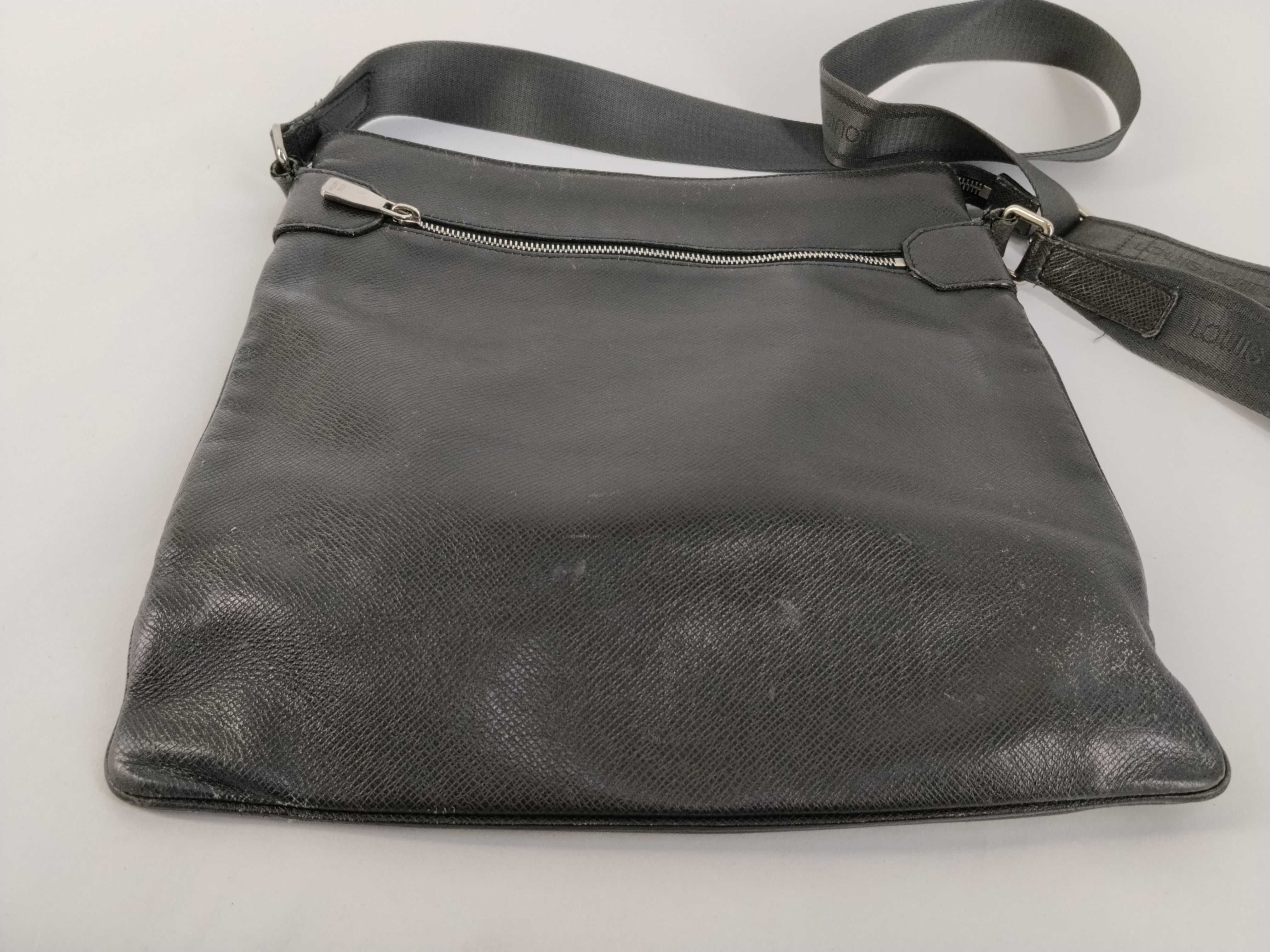 Taiga Shoulder Bag Sasha Ardoise M32712 — view 7