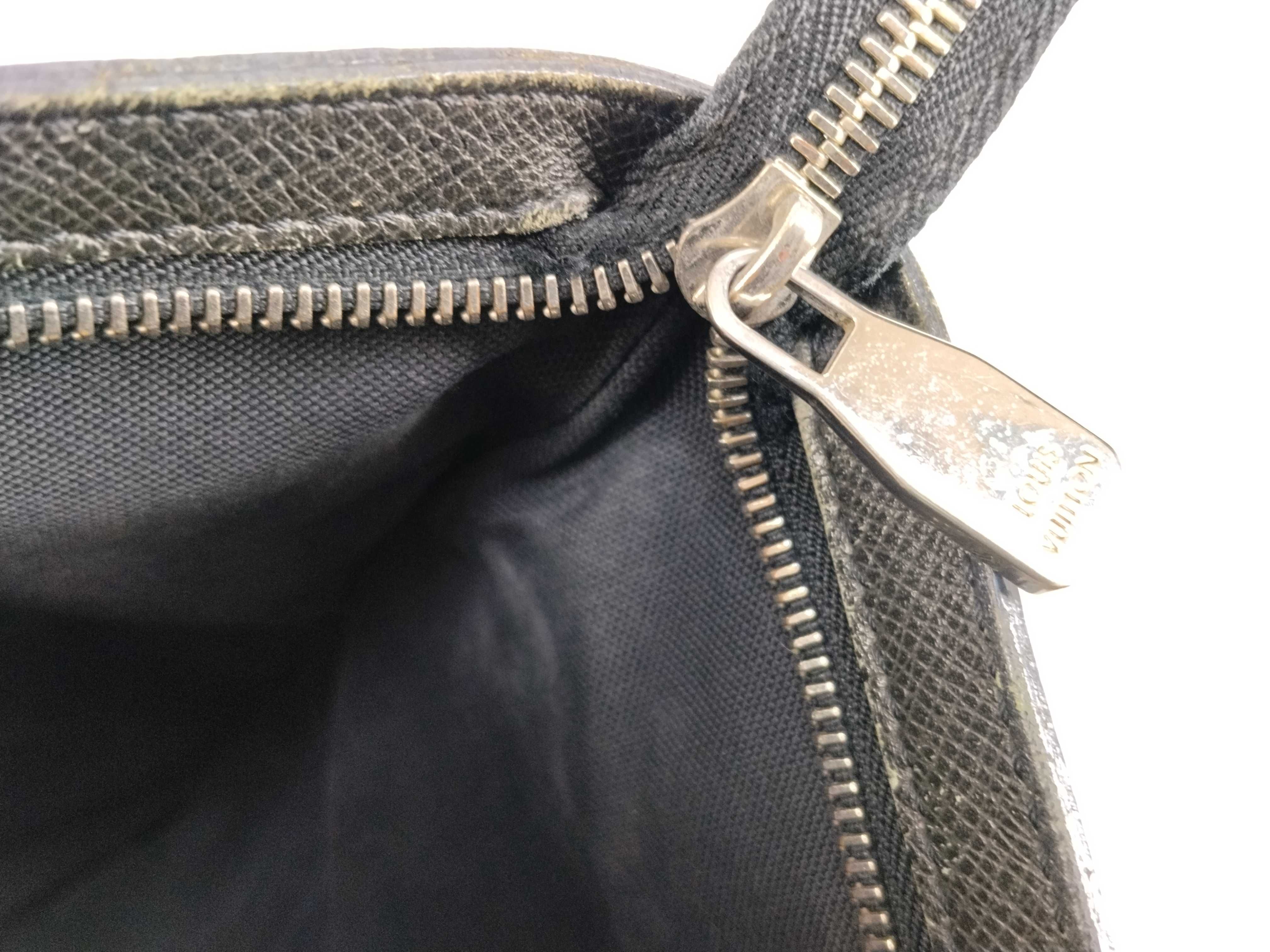 Taiga Shoulder Bag Sasha Ardoise M32712 — view 10