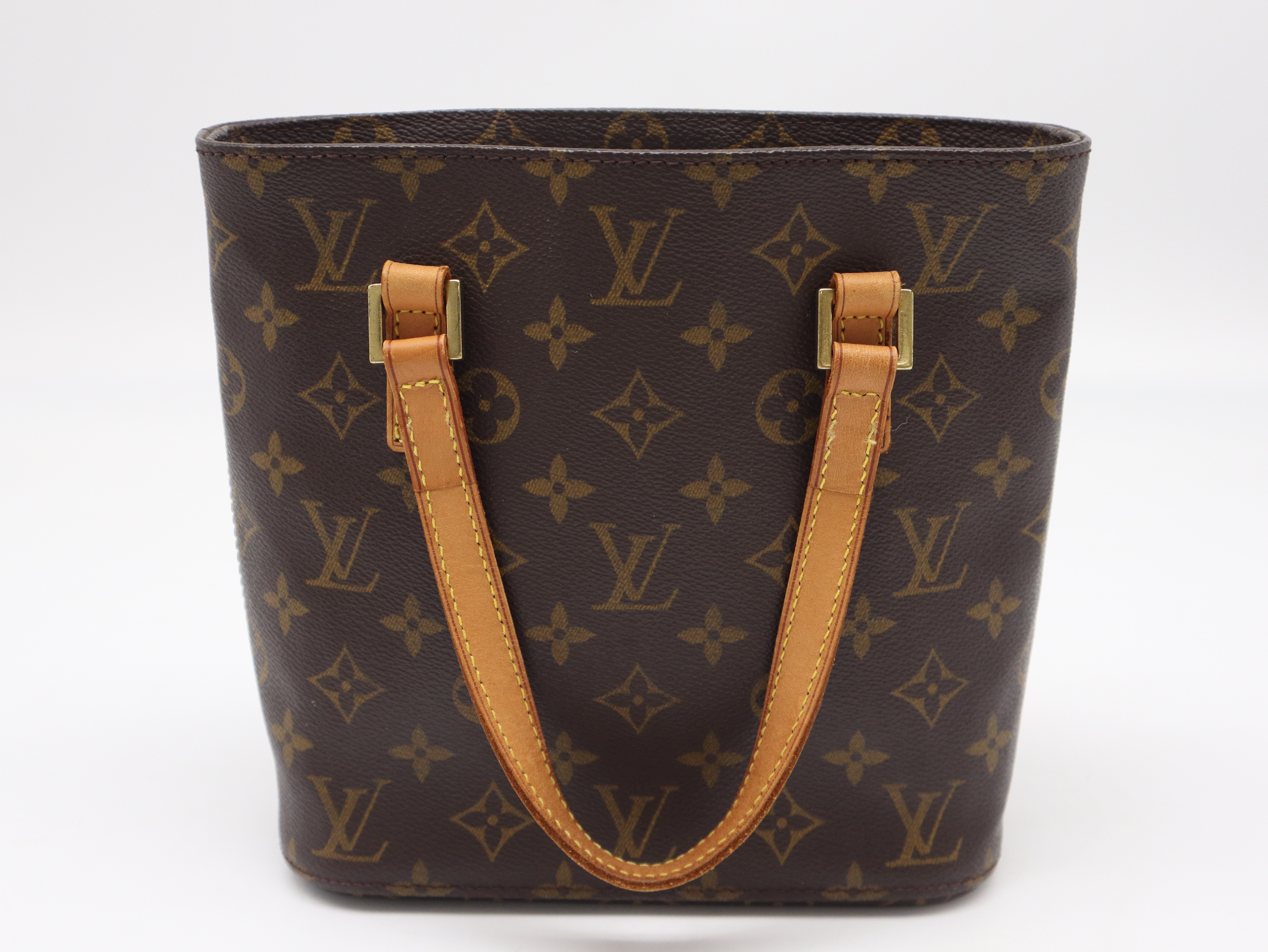 M51172 Monogram Vavin PM Handbag — view 2