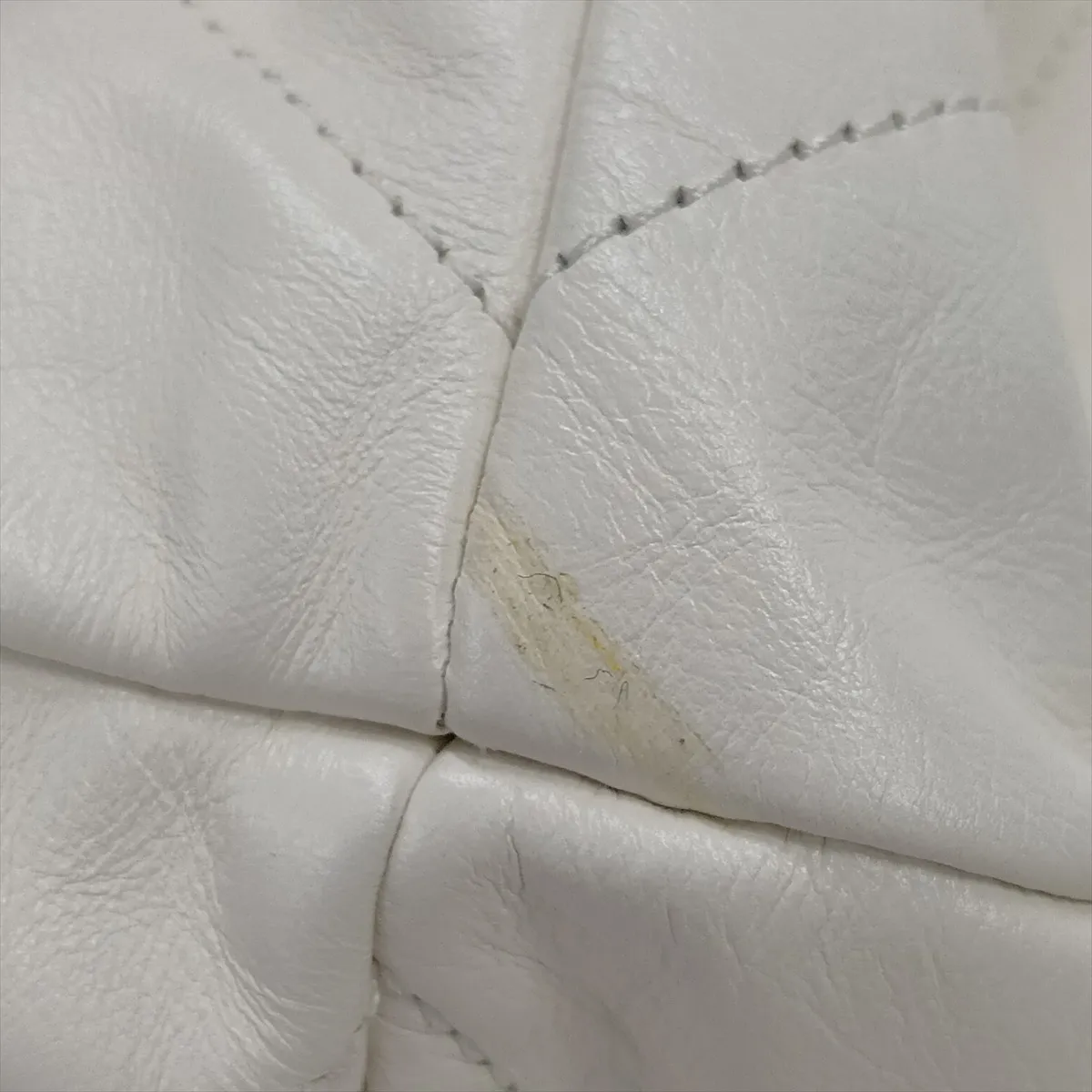 22 Small Shiny Calfskin Chain Shoulder Bag, White with Gold Hardware, EN5G5G5J, Random Plate, AS3260 — view 13