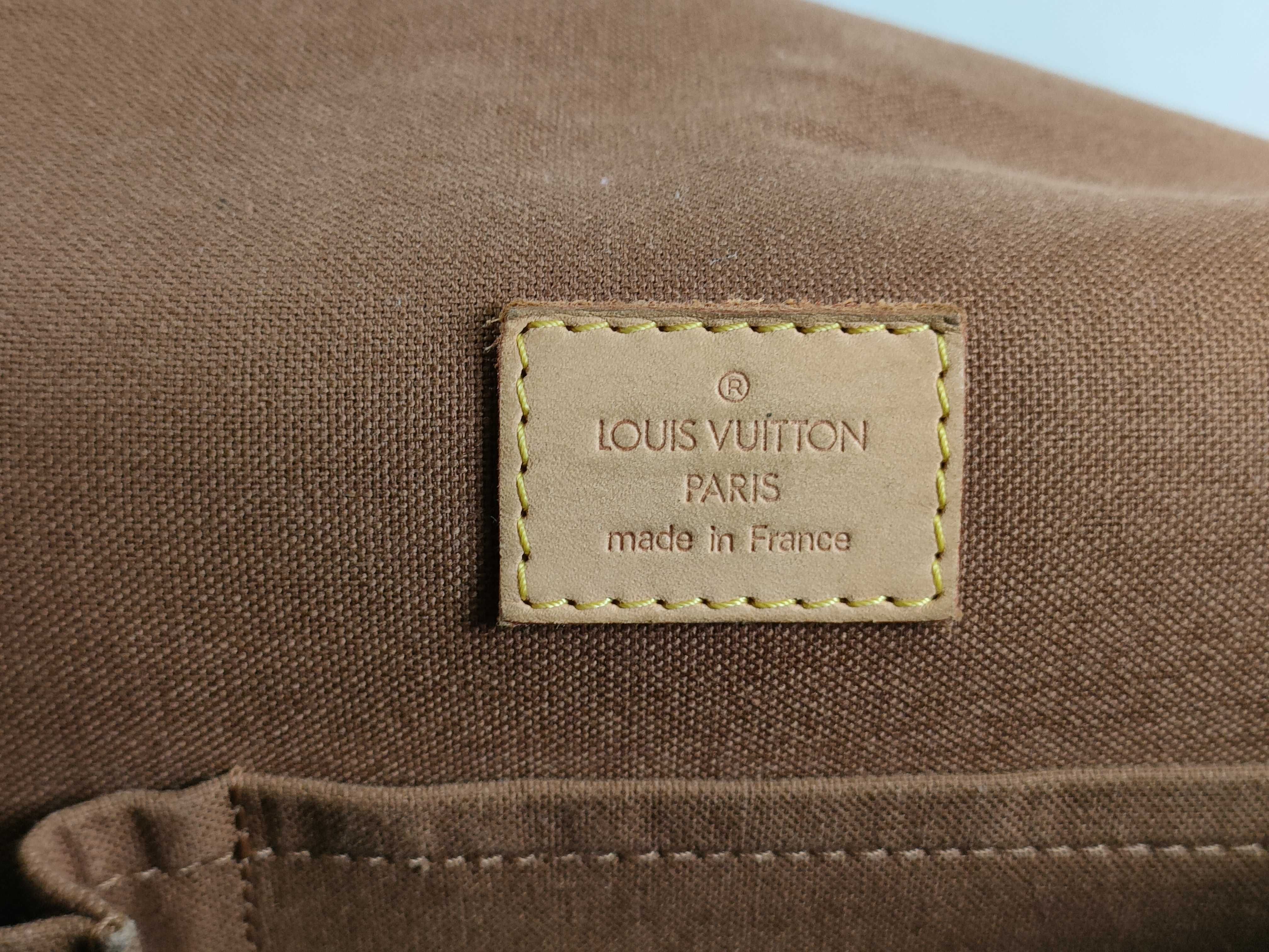 Monogram M40106 Messenger PM Shoulder Bag — view 11