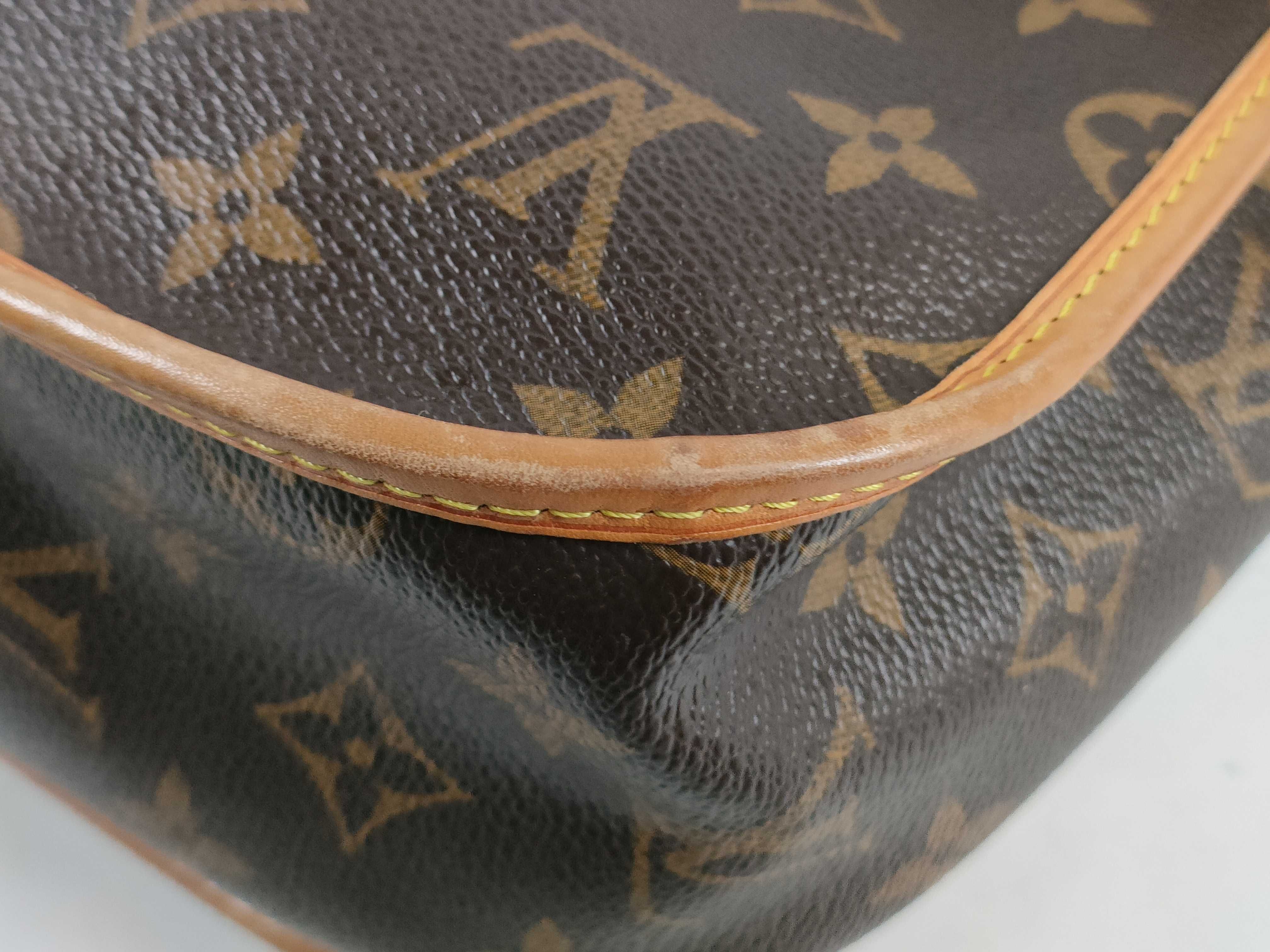Monogram M40106 Messenger PM Shoulder Bag — view 6