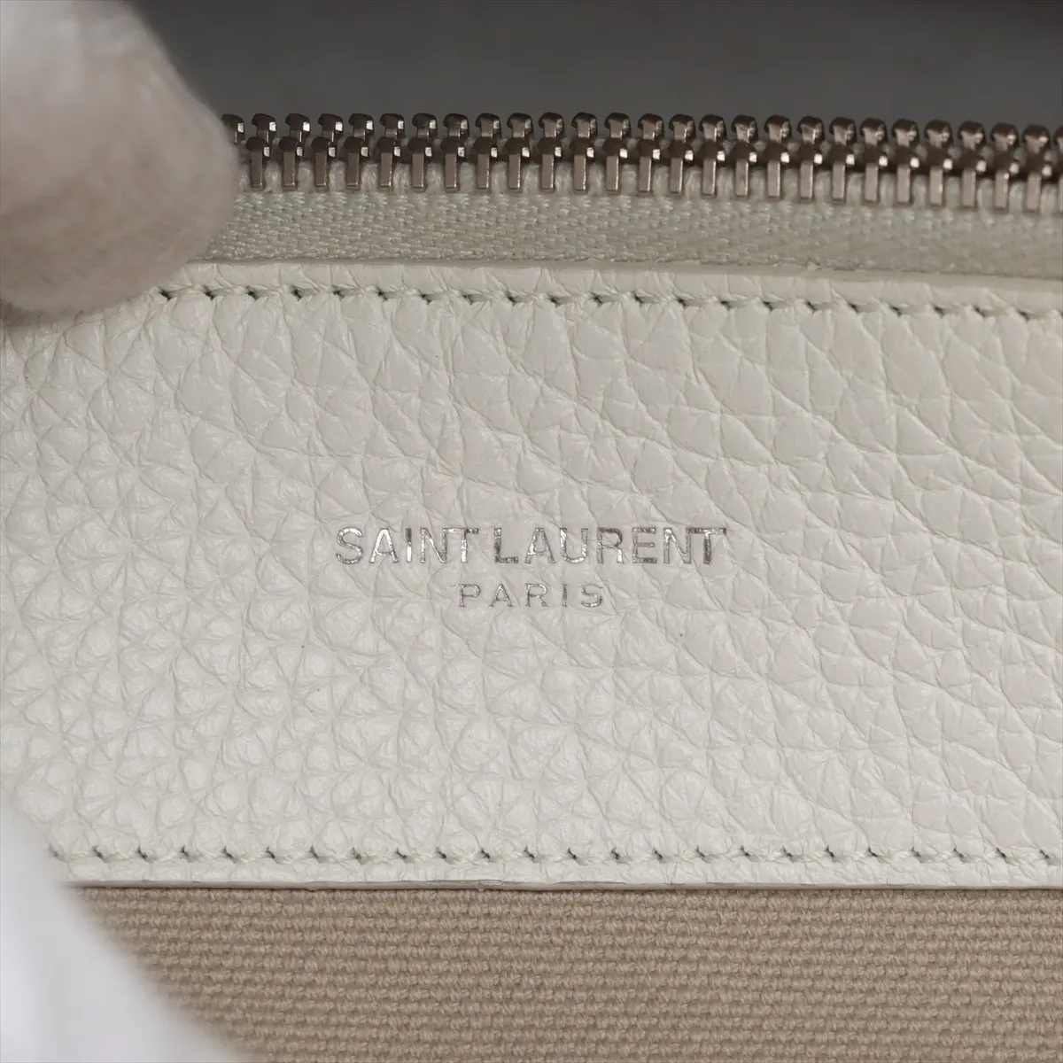 Sac de Jour Souple Leather Handbag White 464960 — view 10
