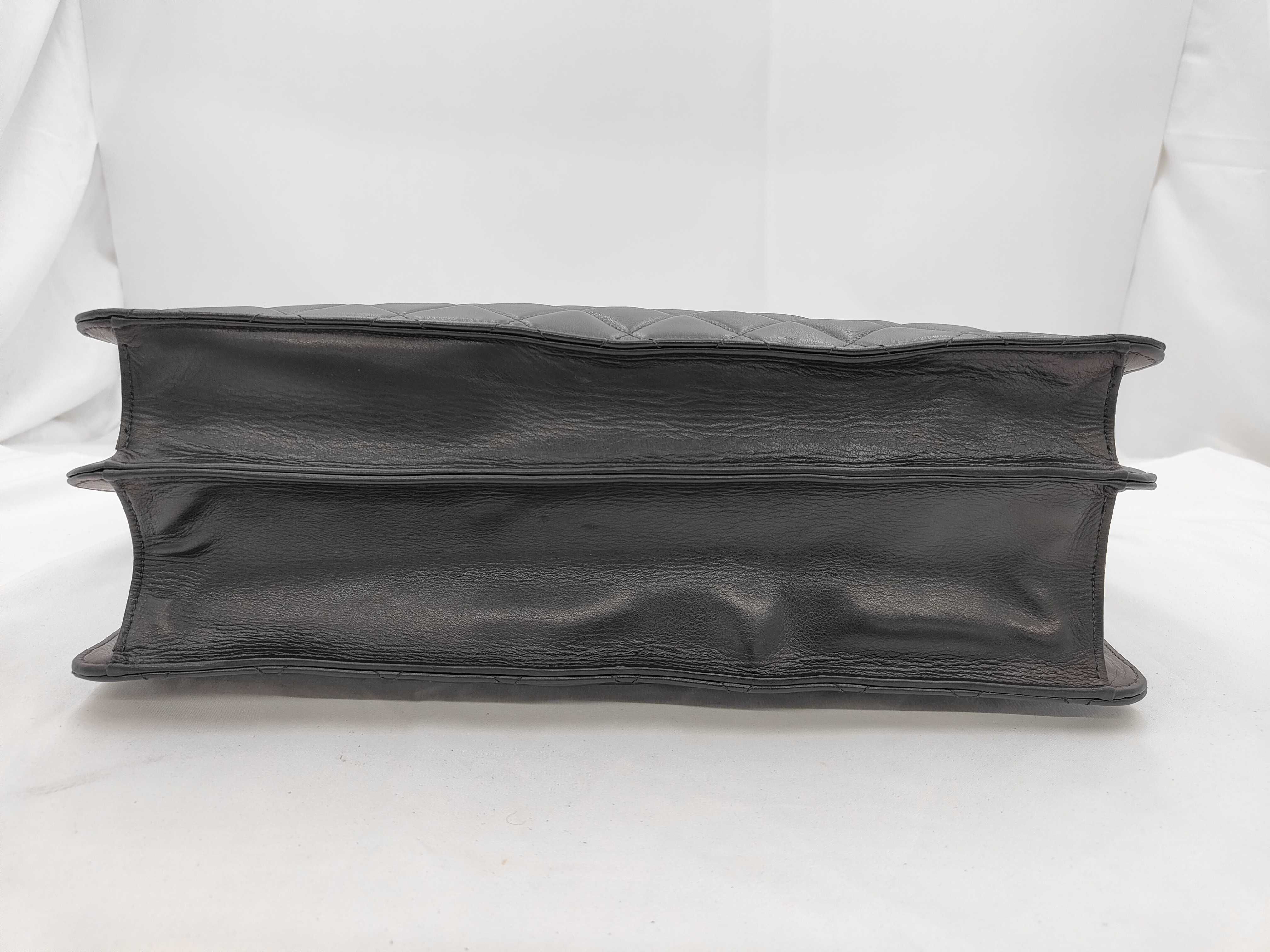Large Matelassé Coco Mark Bag Handbag — view 5