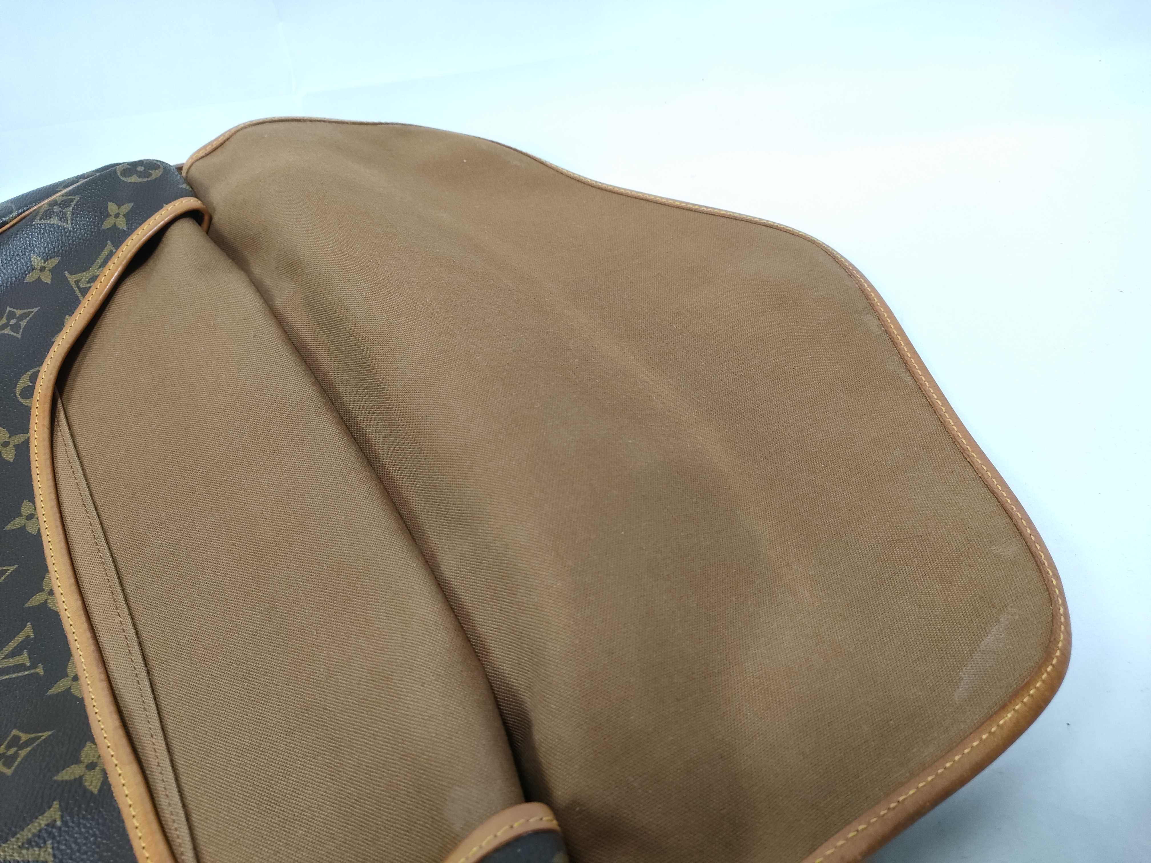 Monogram Saumur 40 AR0901 Shoulder Bag — view 13