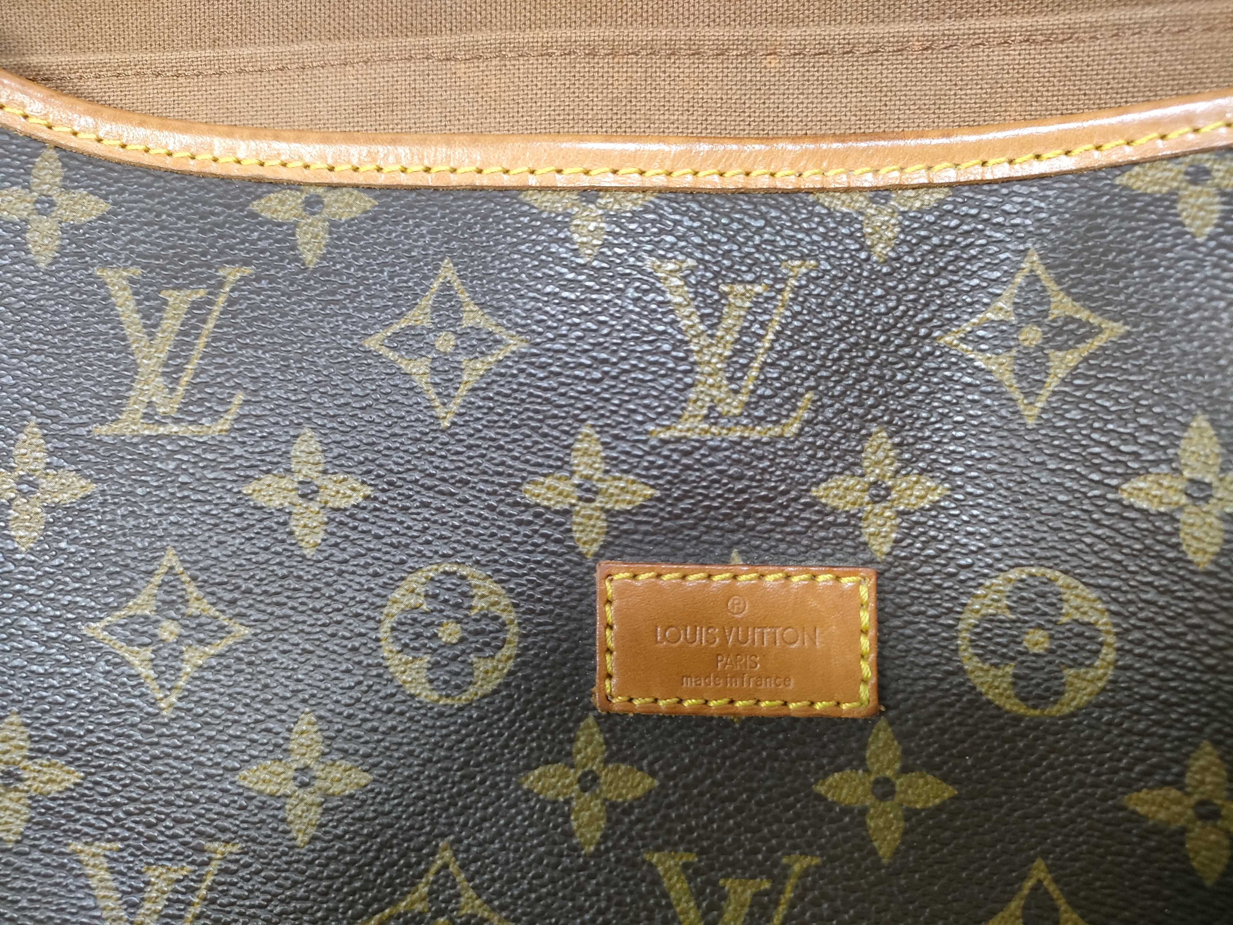 Monogram Saumur 40 AR0901 Shoulder Bag — view 14