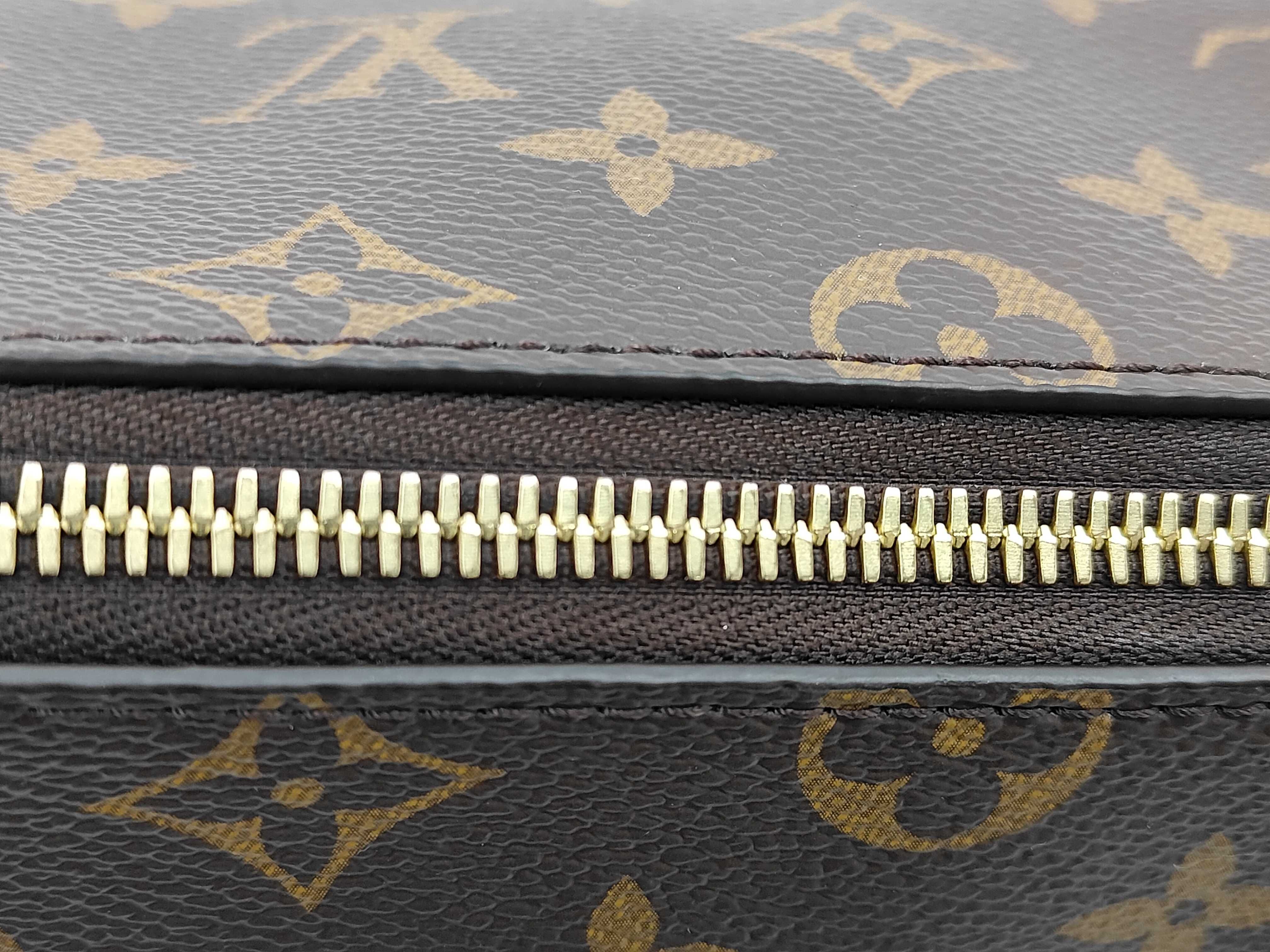 Reverse Loop Hobo Bag with Chain Pouch — view 8
