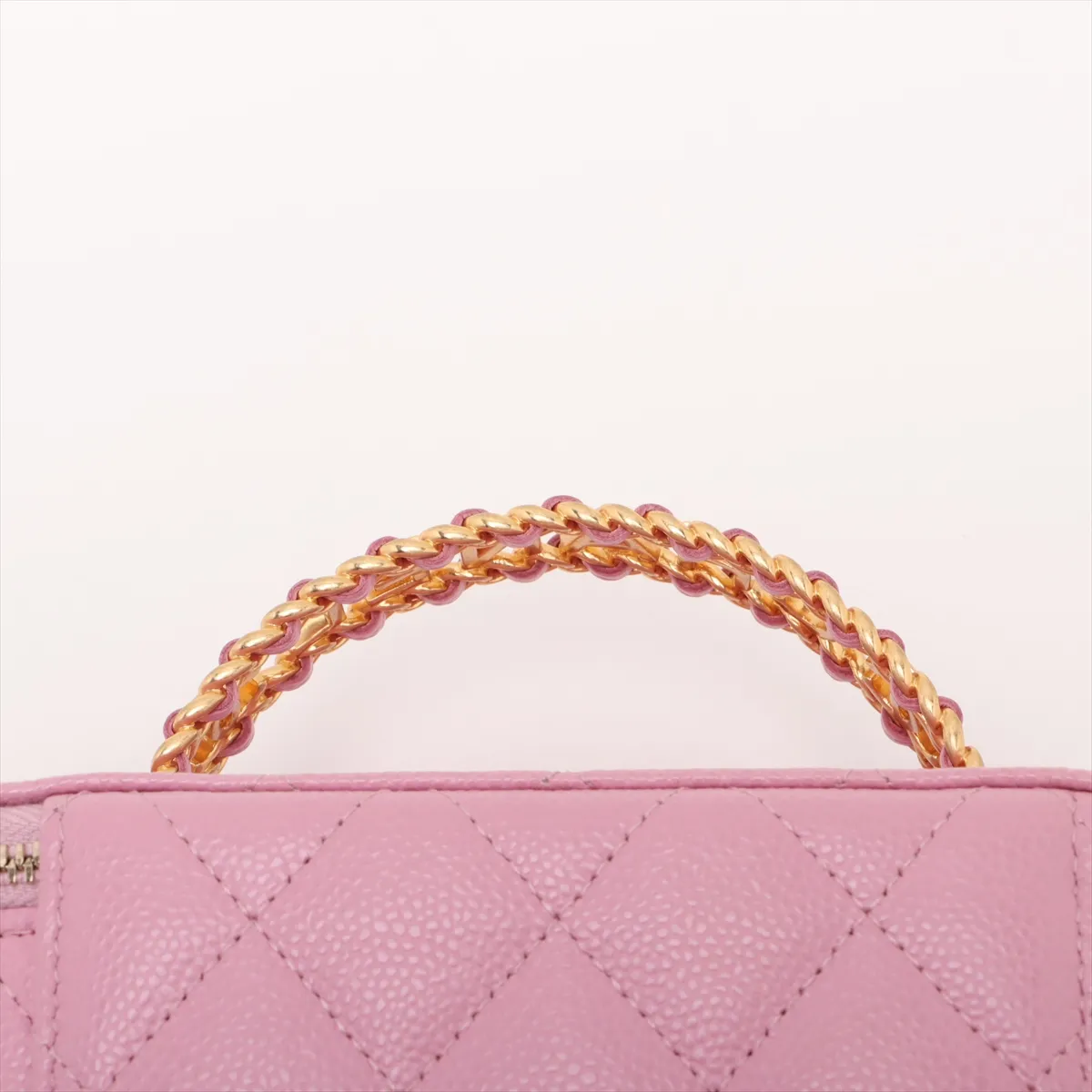 Matelasse caviar skin vanity bag pink gold hardware 32048830 32s — view 6