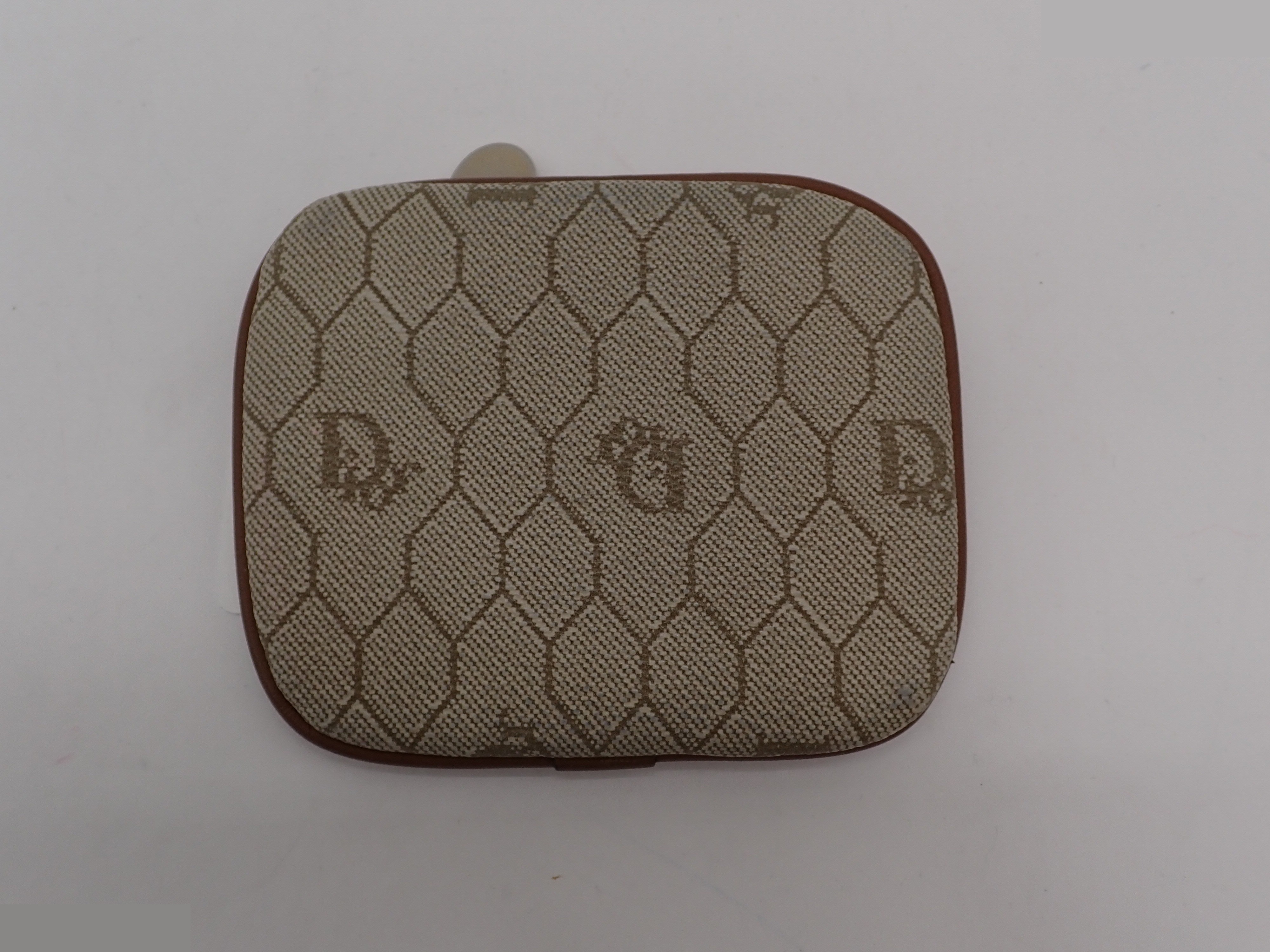 Honeycomb Coin Pouch — view 2