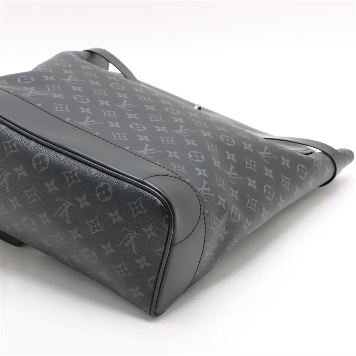 Monogram Eclipse Steamer Backpack M44052 TR5109 Black RFID Reactive — view 3