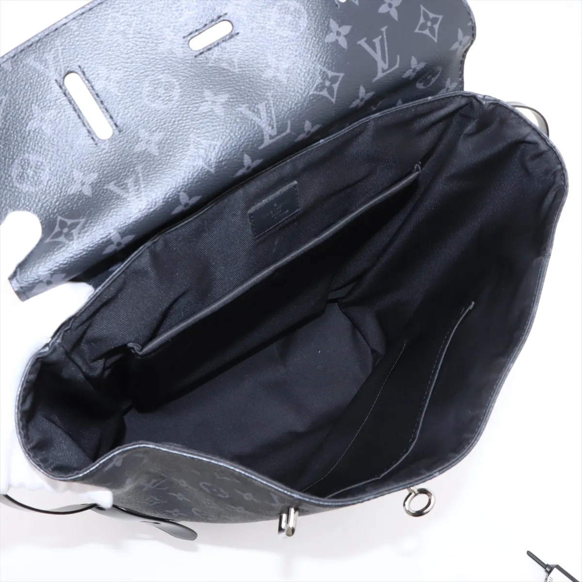 Monogram Eclipse Steamer Backpack M44052 TR5109 Black RFID Reactive — view 7