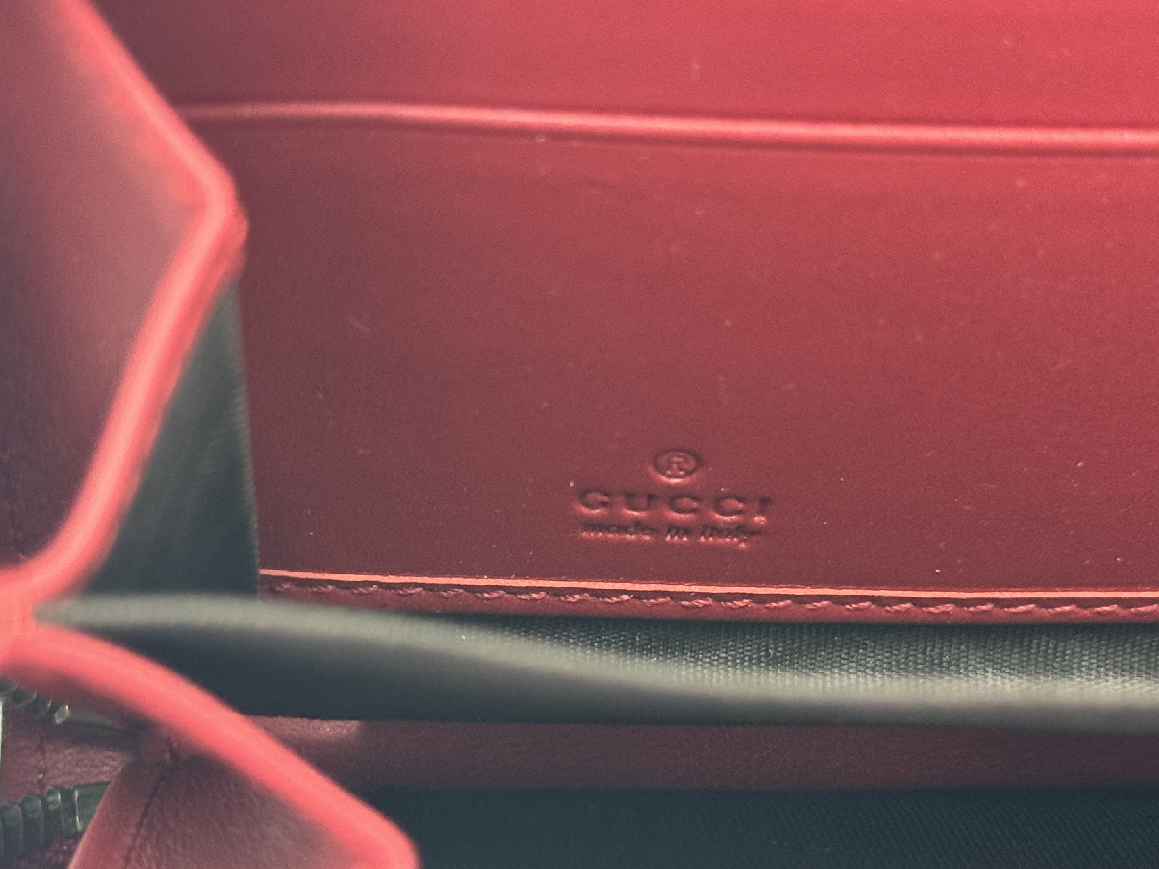 GG Supreme Cherry 476049 Round Zip Wallet Red — view 8