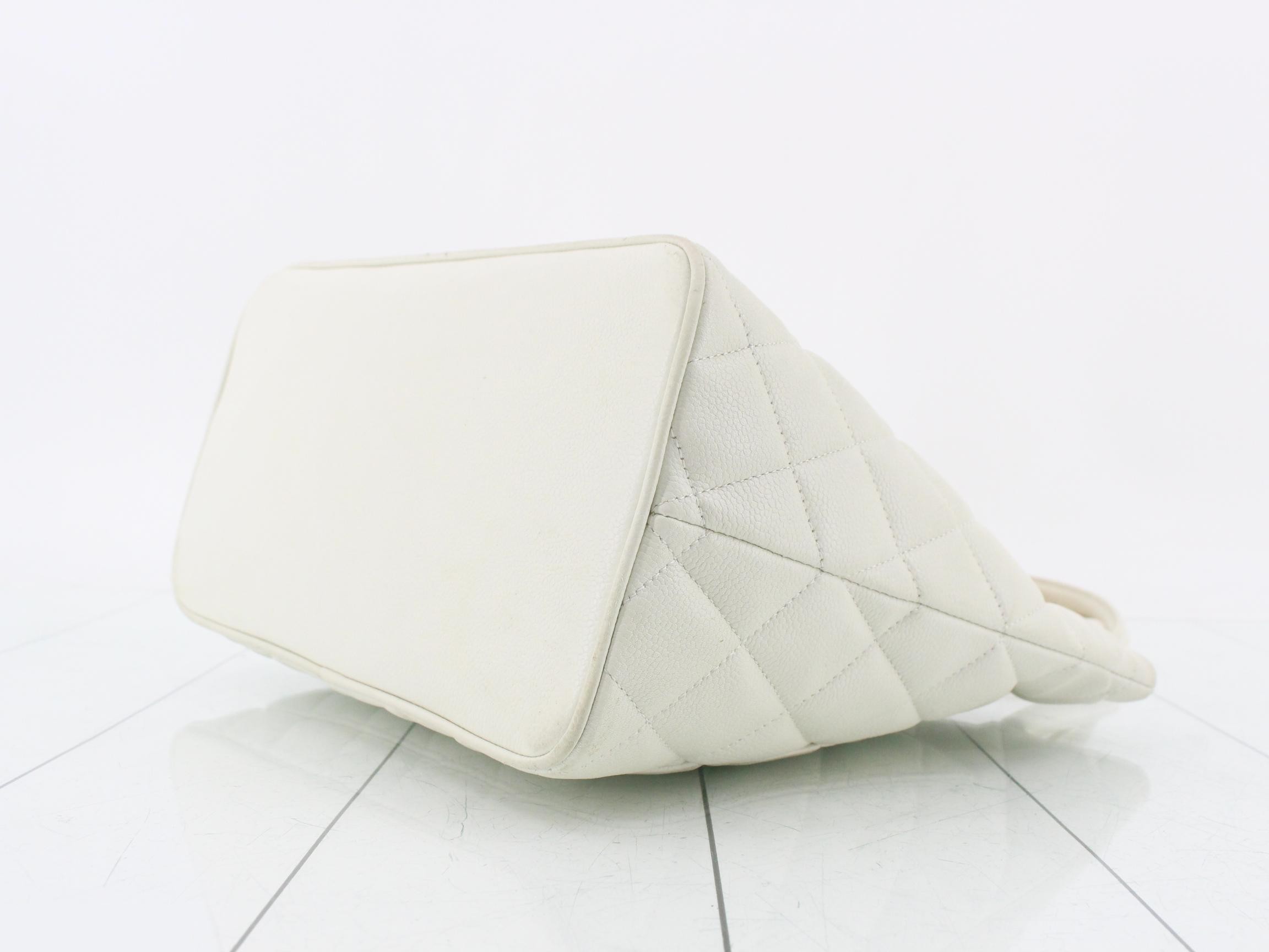 Reissue tote bag — view 6