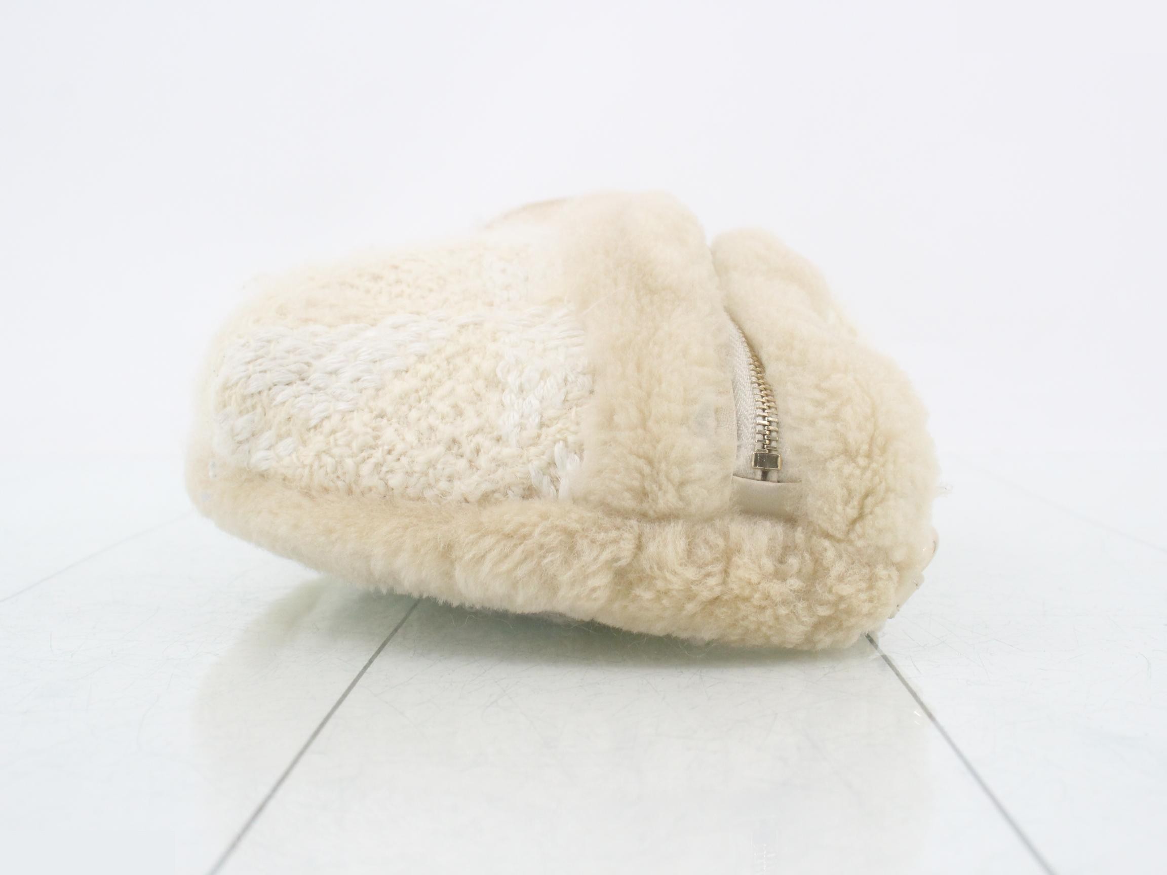 Matelassé (bag) — view 3