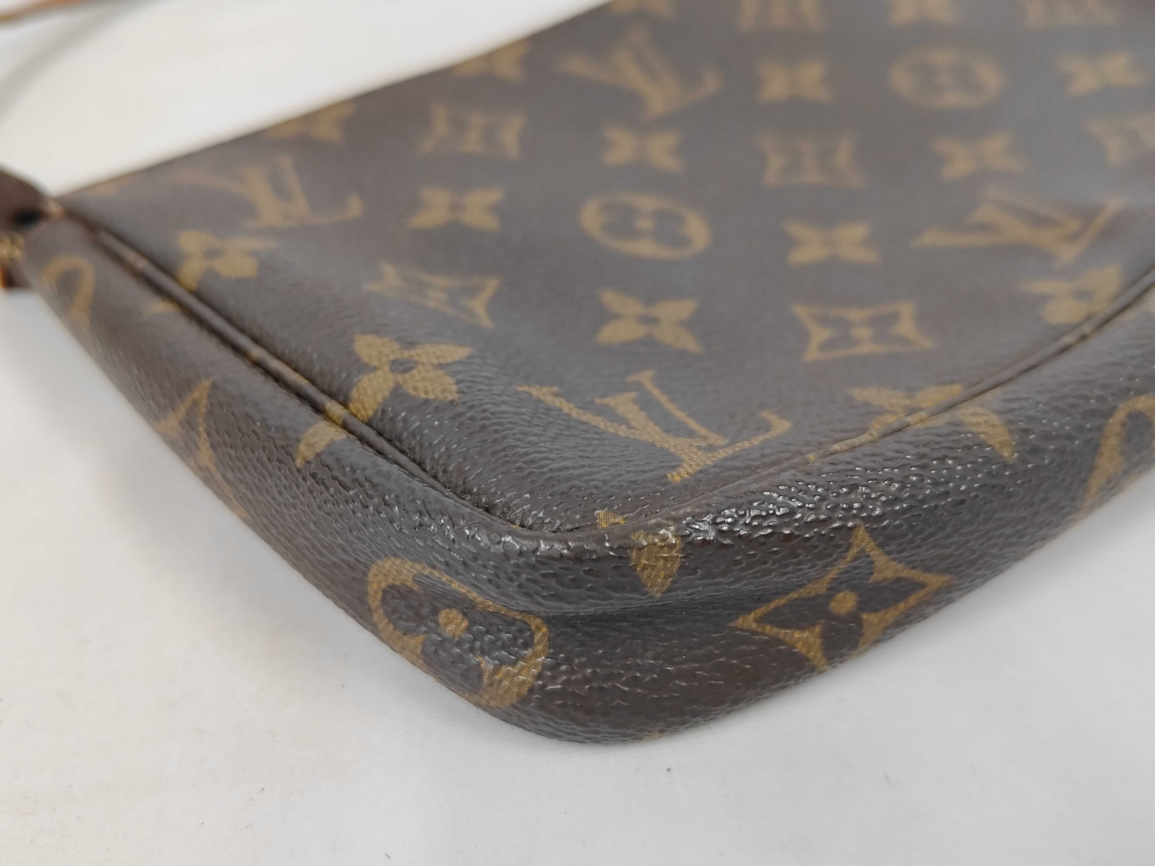 M51980 Monogram Pochette Accessoires Pouch — view 3