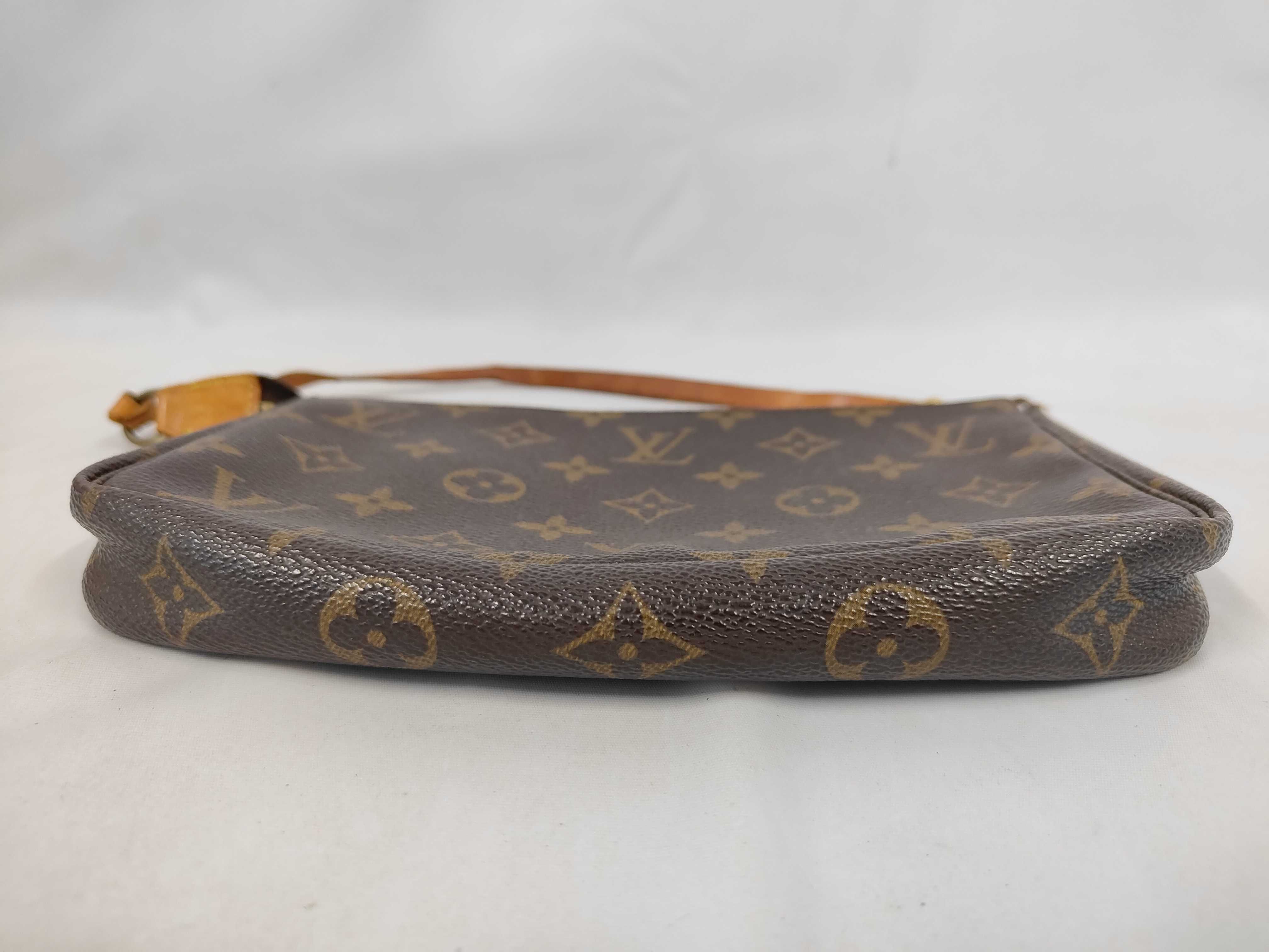 M51980 Monogram Pochette Accessoires Pouch — view 4