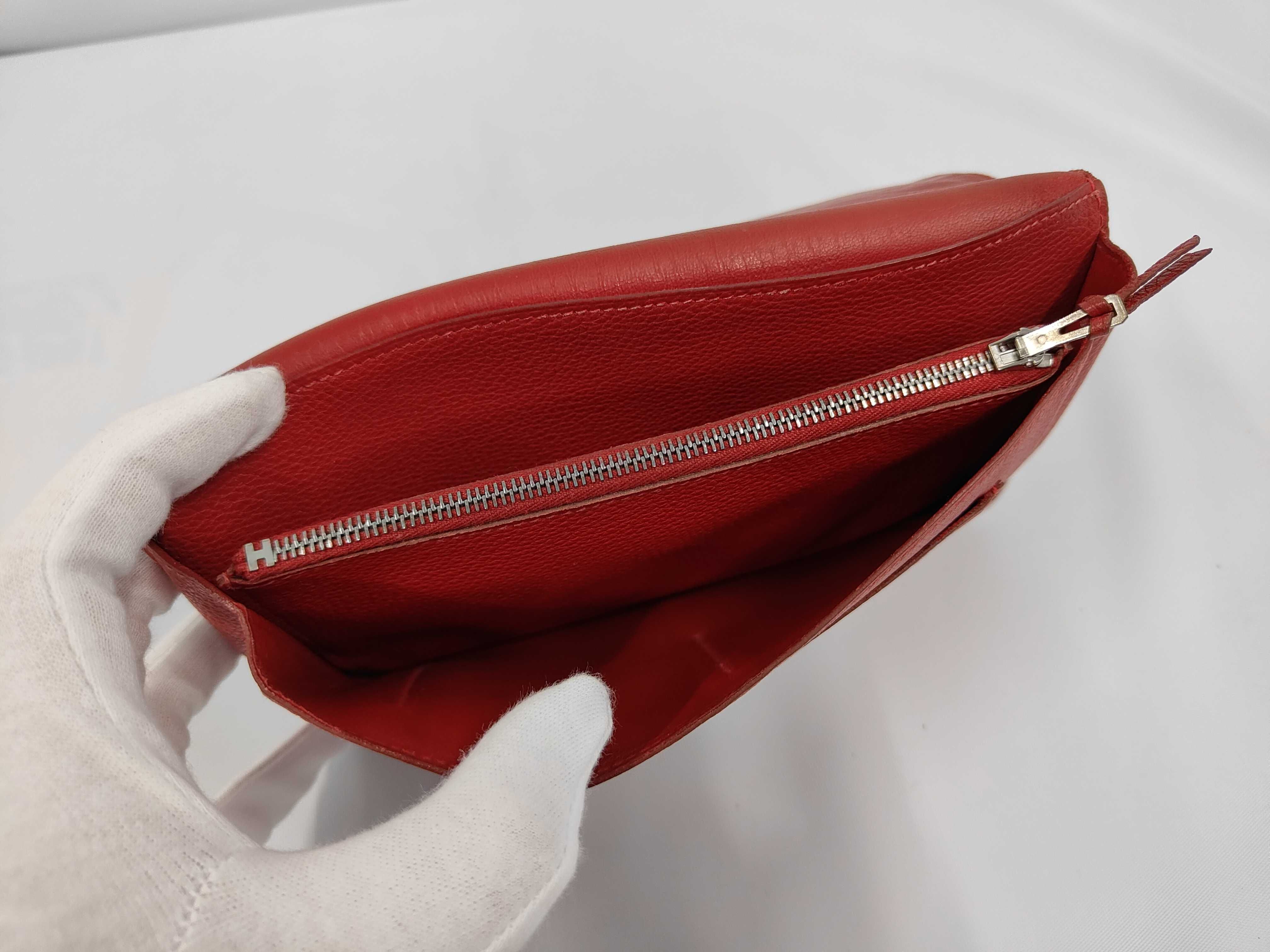 Dogon GM Red G Silver Hardware with Pouch and Other Accessories — view 12