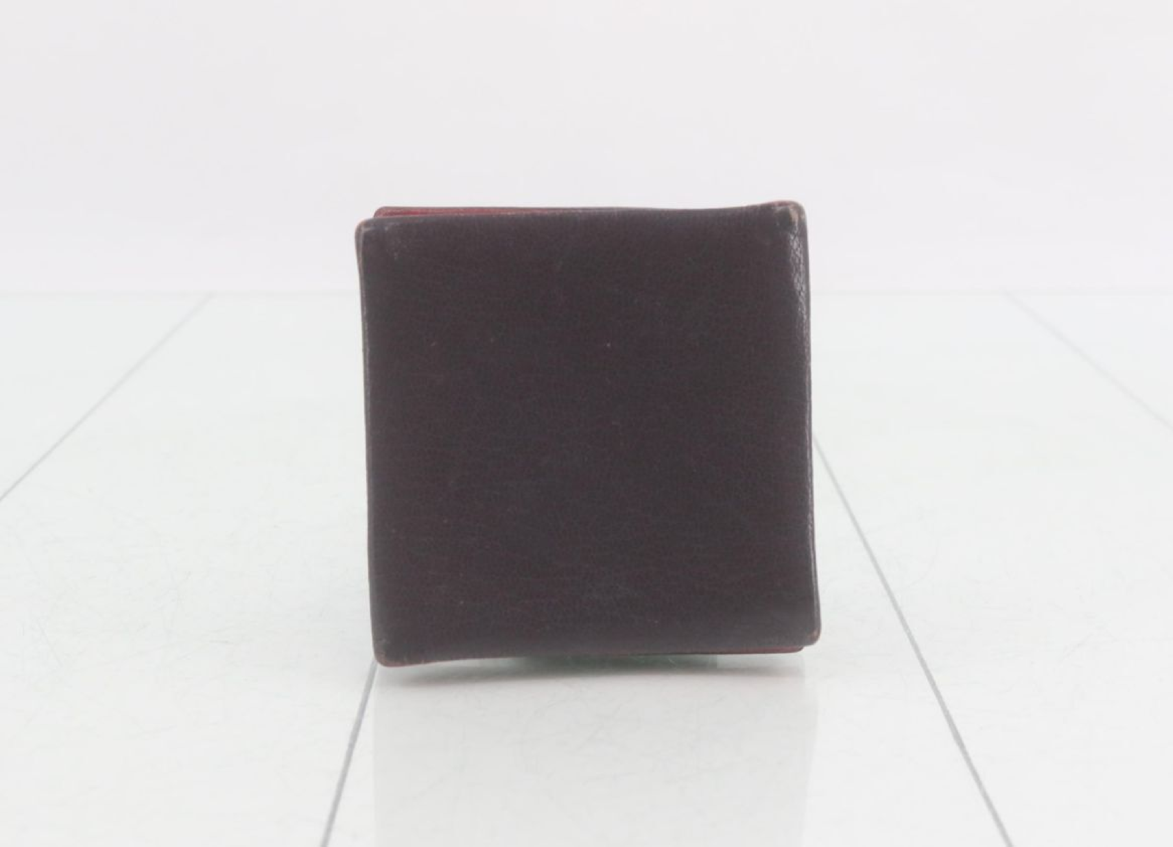 coin case — view 2