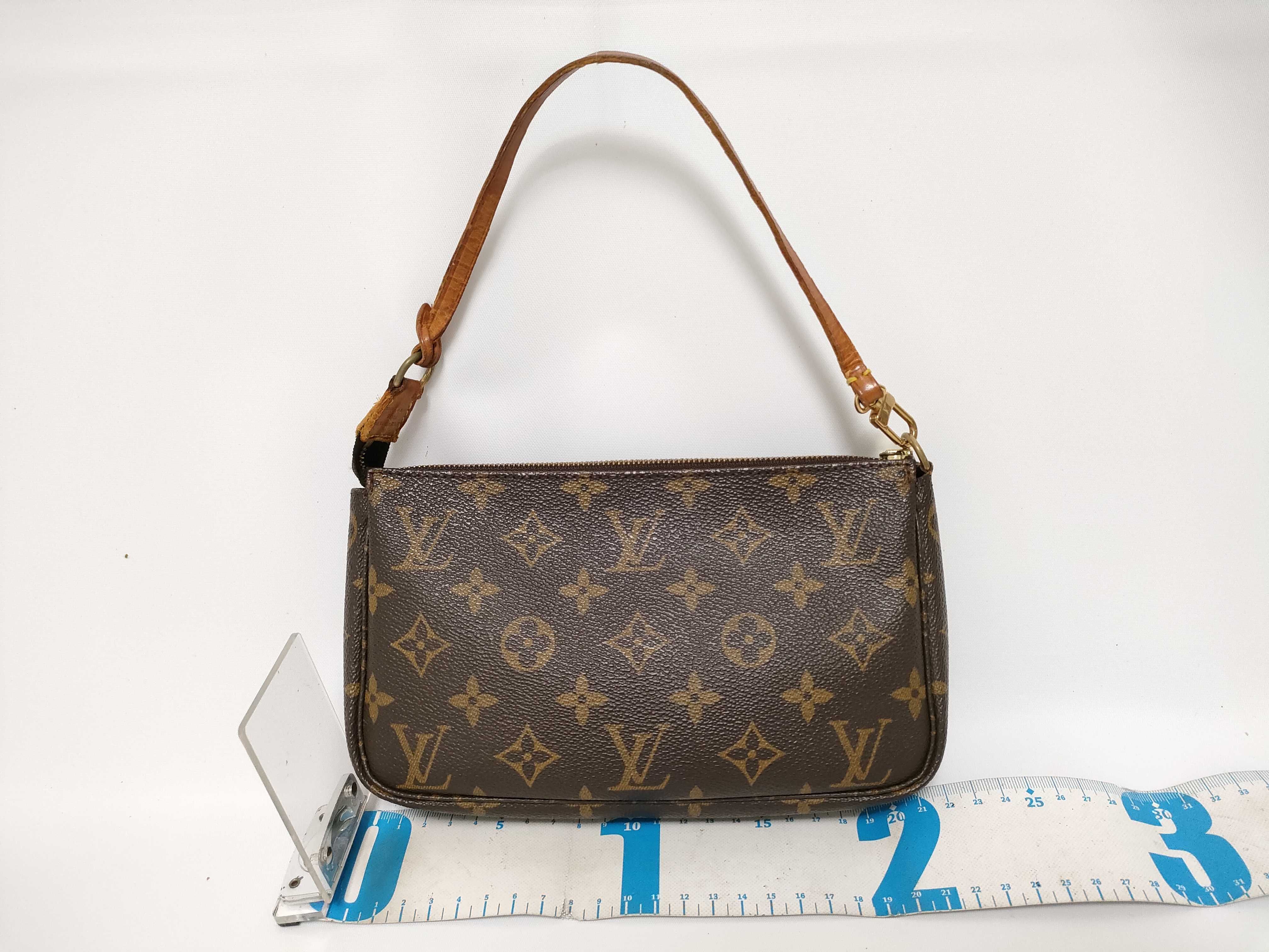 Monogram Pochette Accessoires M51980 Pouch — view 2