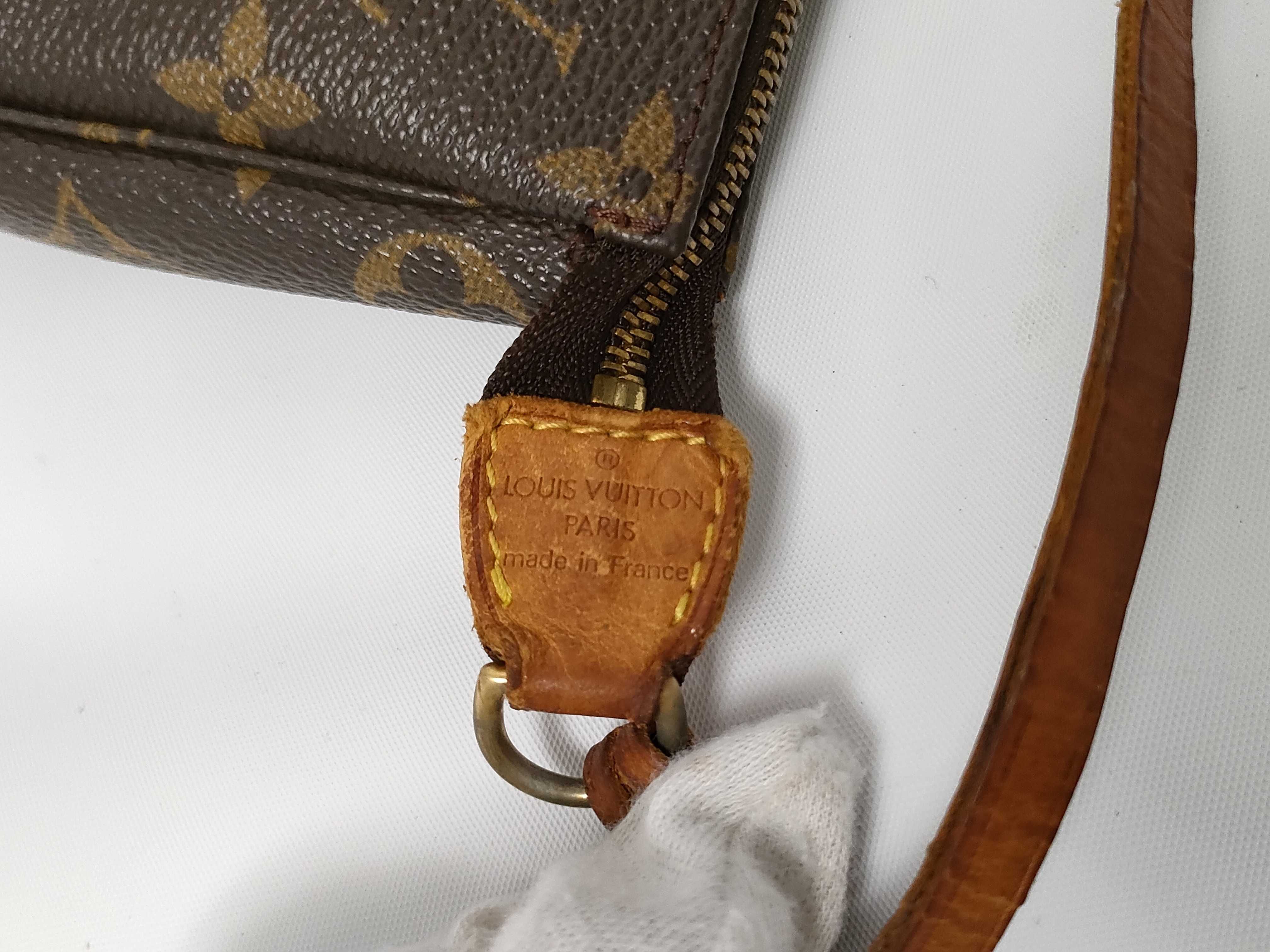 Monogram Pochette Accessoires M51980 Pouch — view 8