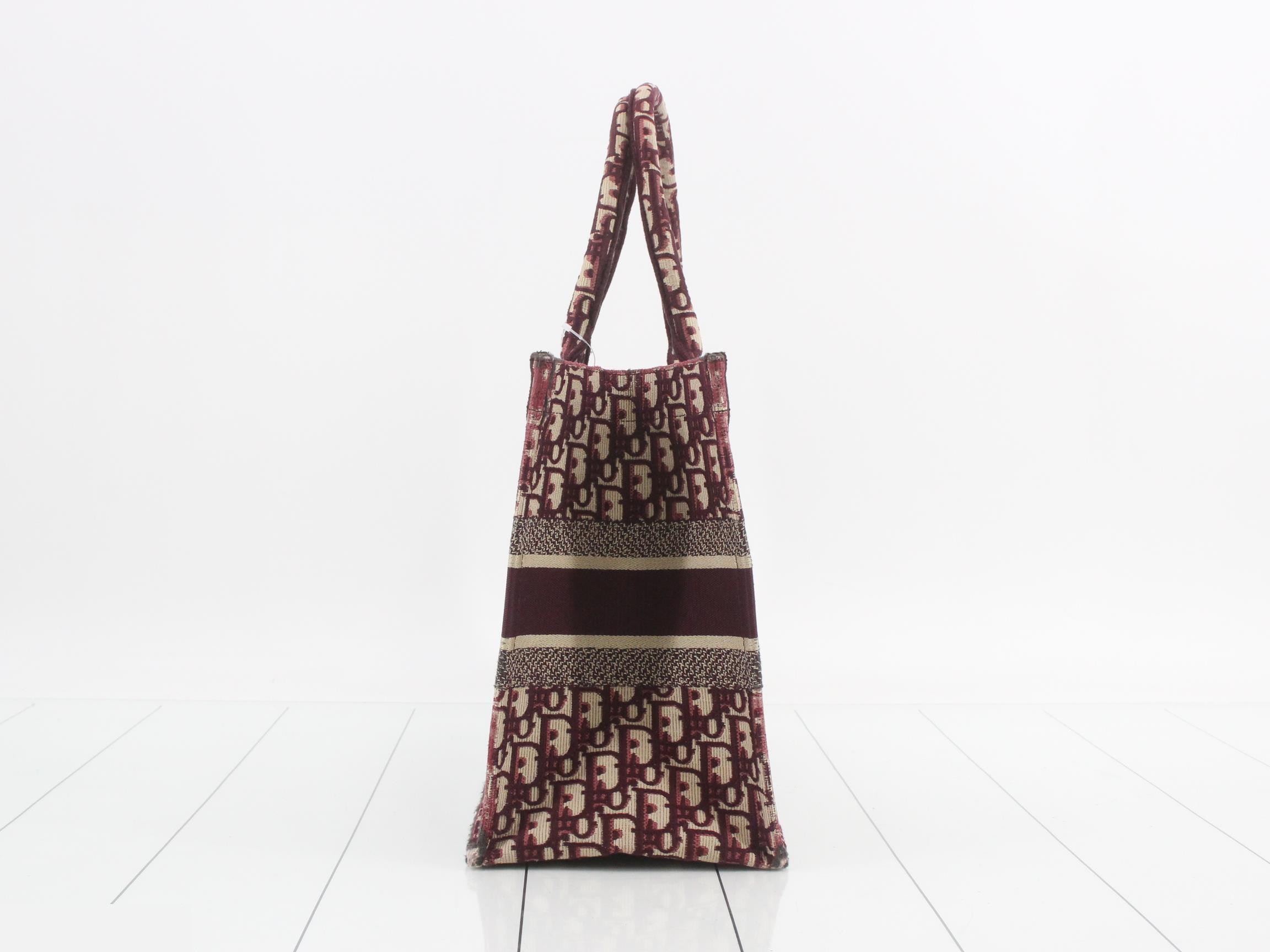 Oblique Book Tote Medium Tote Bag — view 3