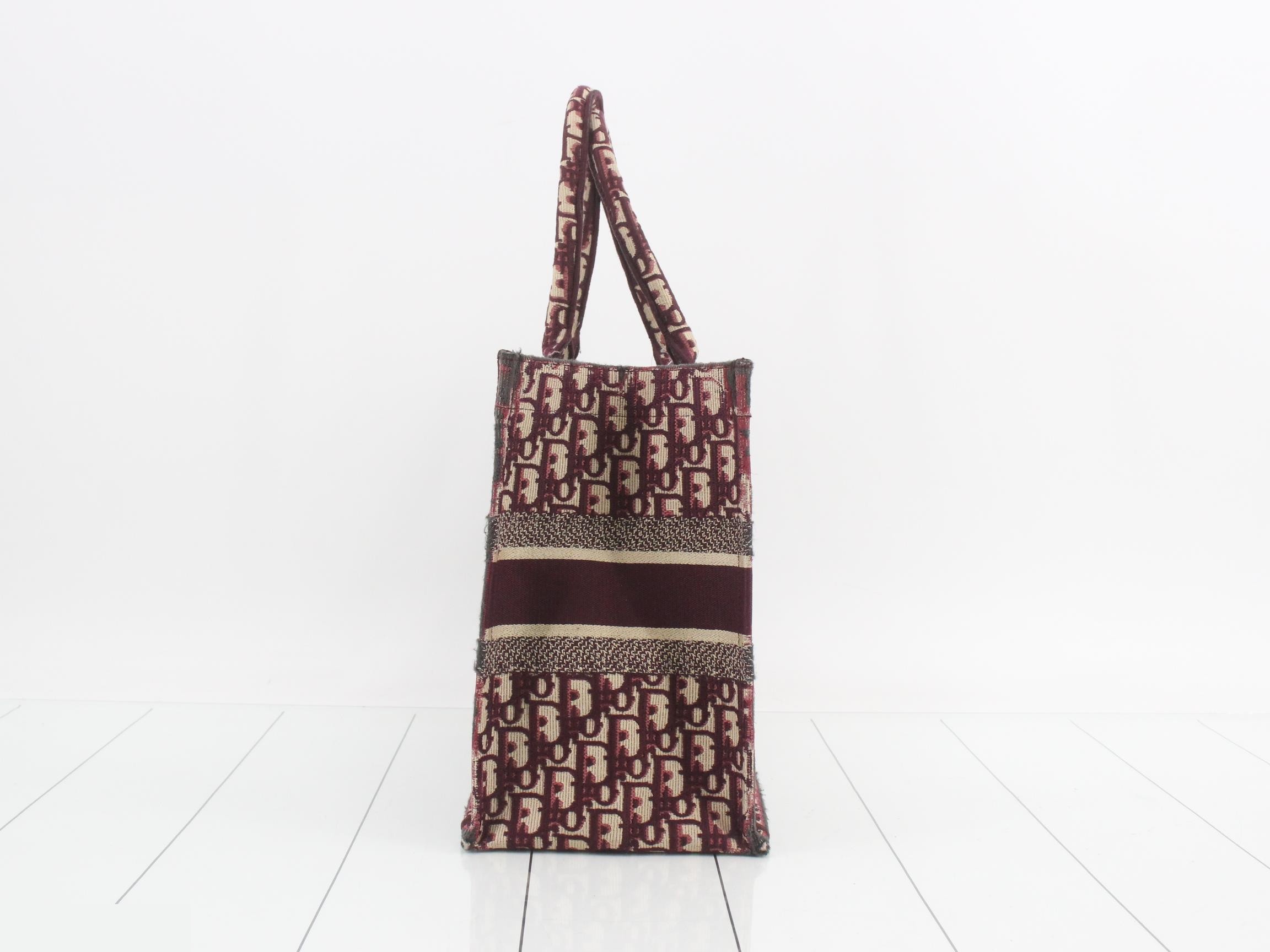 Oblique Book Tote Medium Tote Bag — view 4