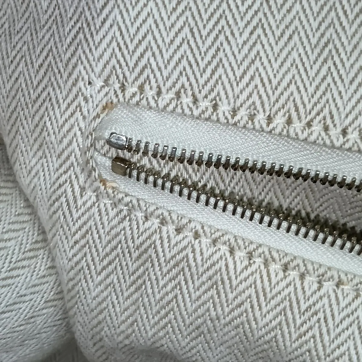 Victoria 35 Taurillon Clemence Natural Sable Silver Hardware B: 2023 — view 13