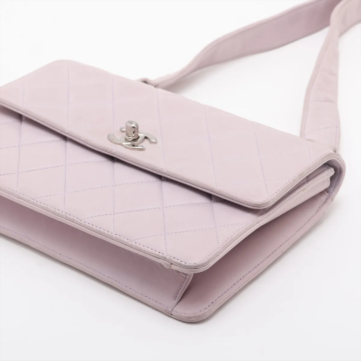 Matelassé Lambskin Shoulder Bag, Purple, Silver Hardware, 4827411, Series 4 — view 3