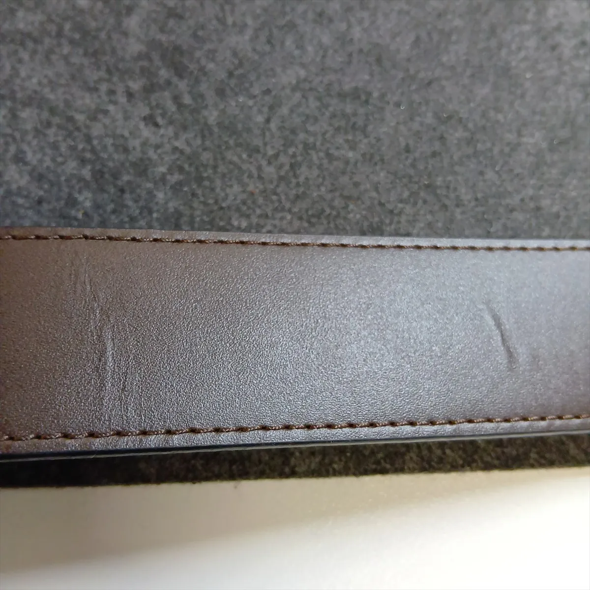M9887 Ceinture LV Initial CT4158 Belt 110 Leather Black x Brown — view 7