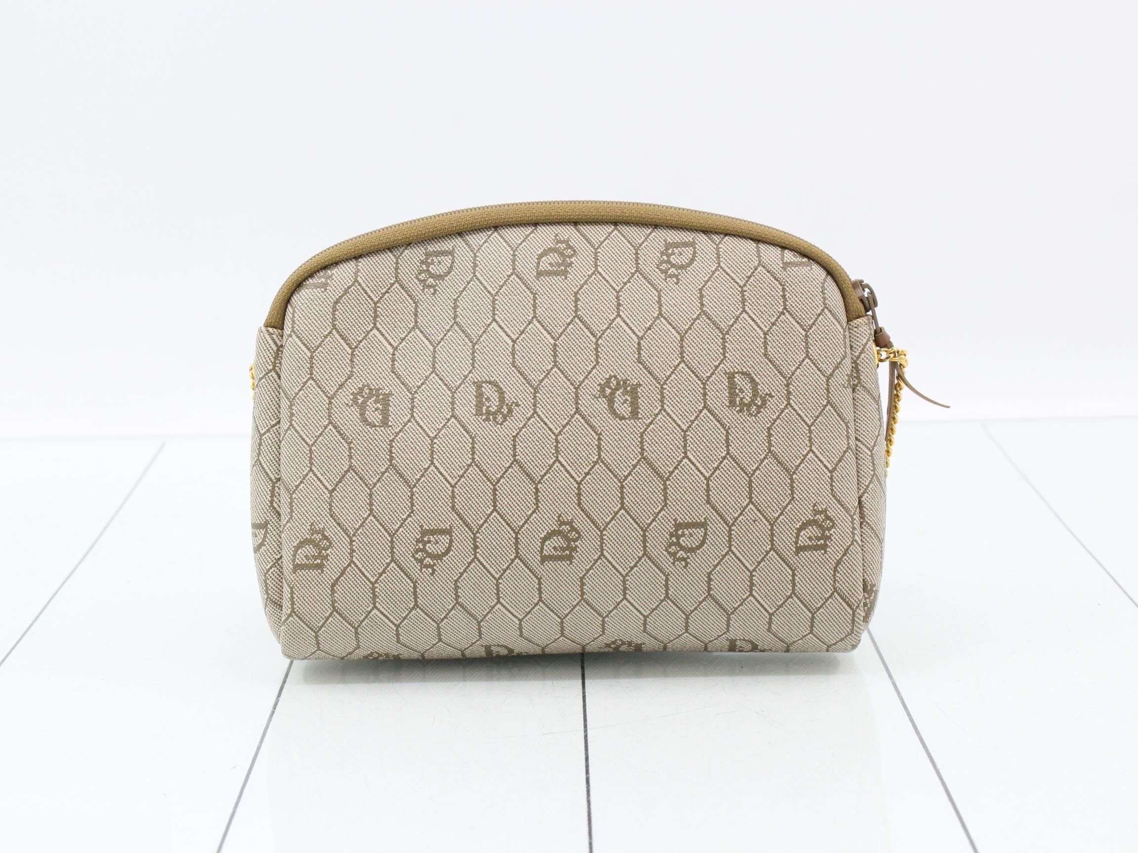 handbag — view 2