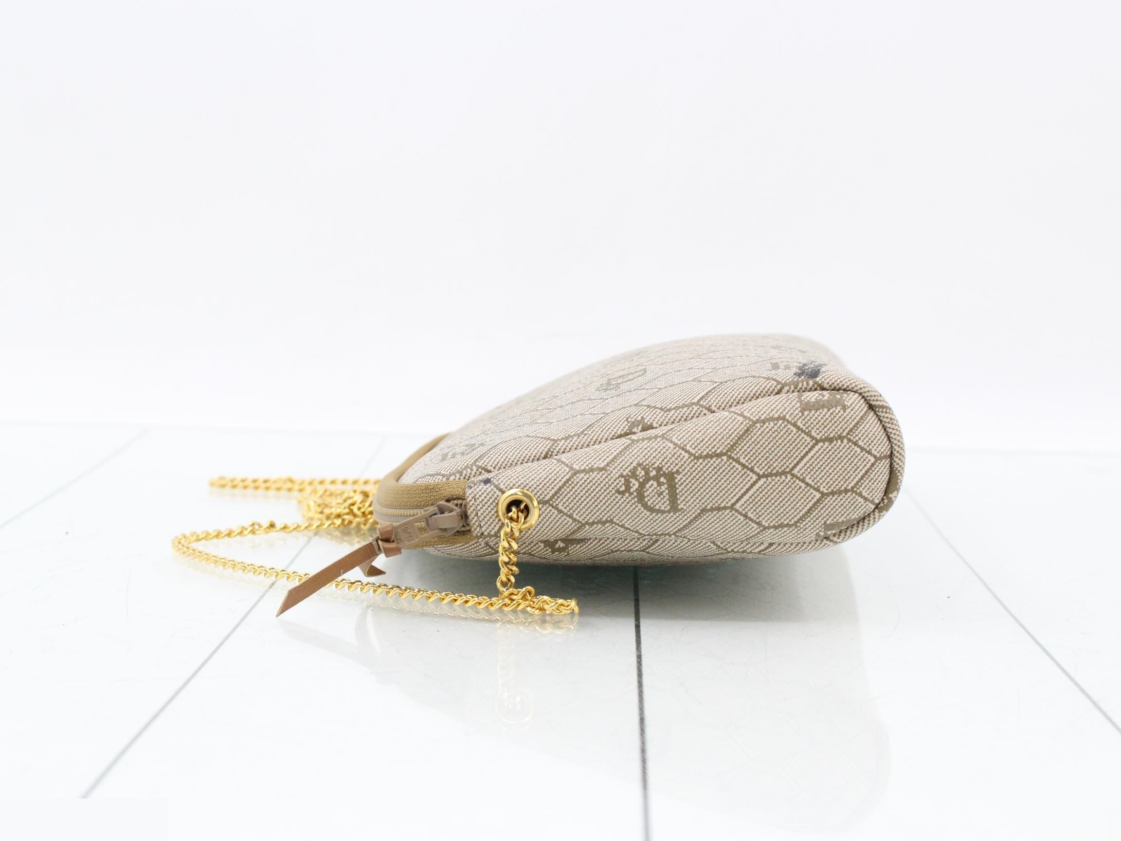 handbag — view 4
