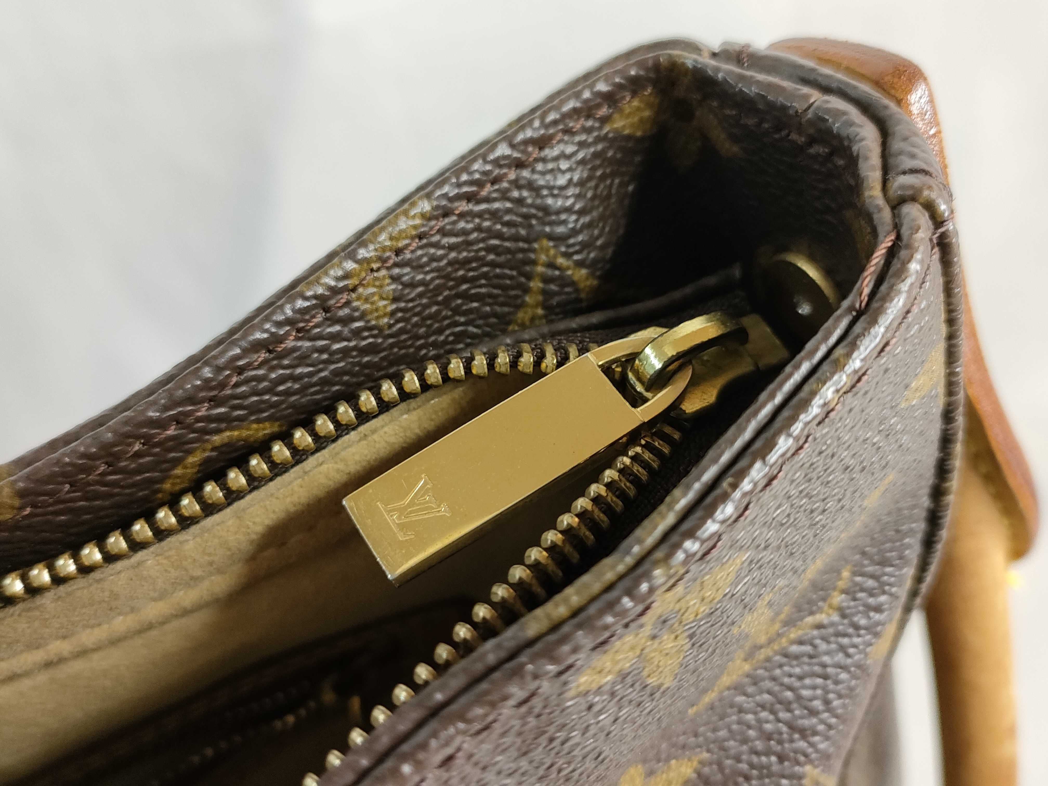 Monogram Vuitton Looping GM Tote Bag — view 13