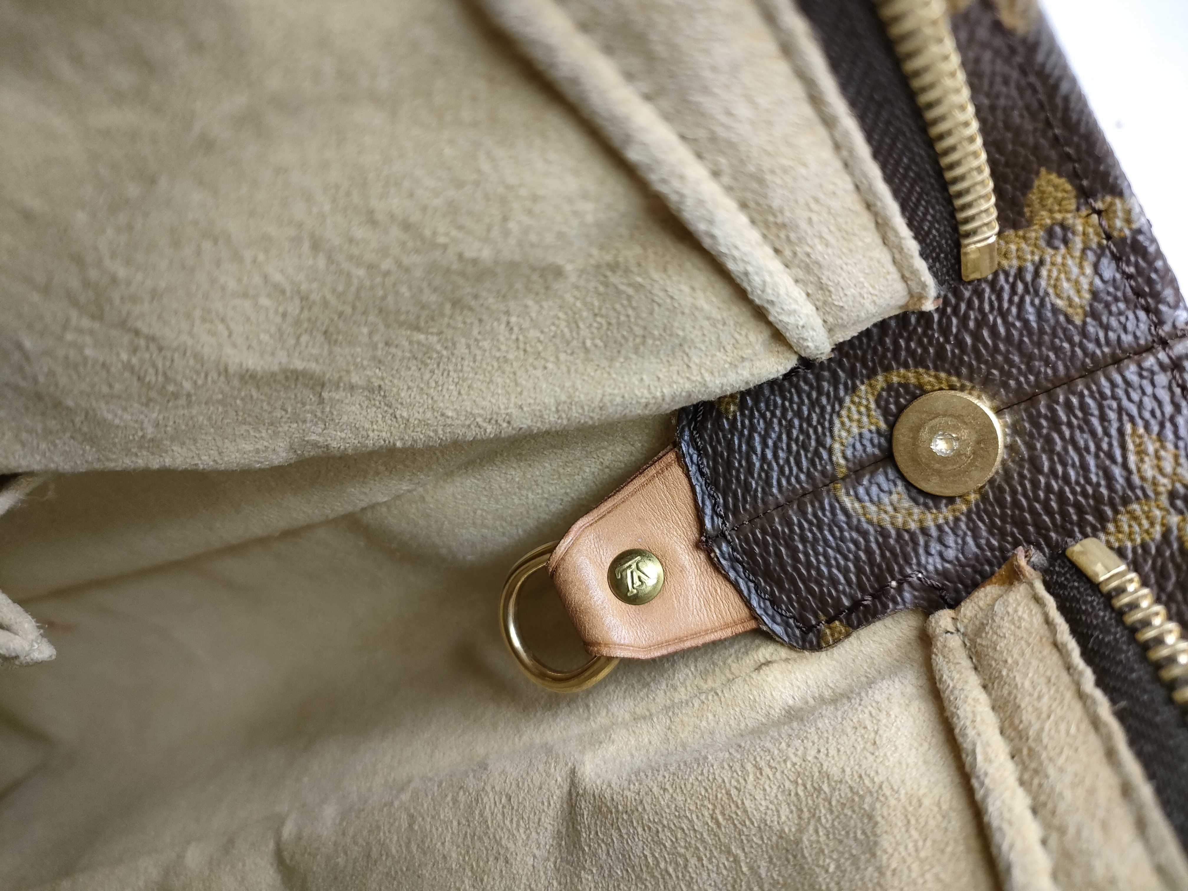 Monogram Vuitton Looping GM Tote Bag — view 9