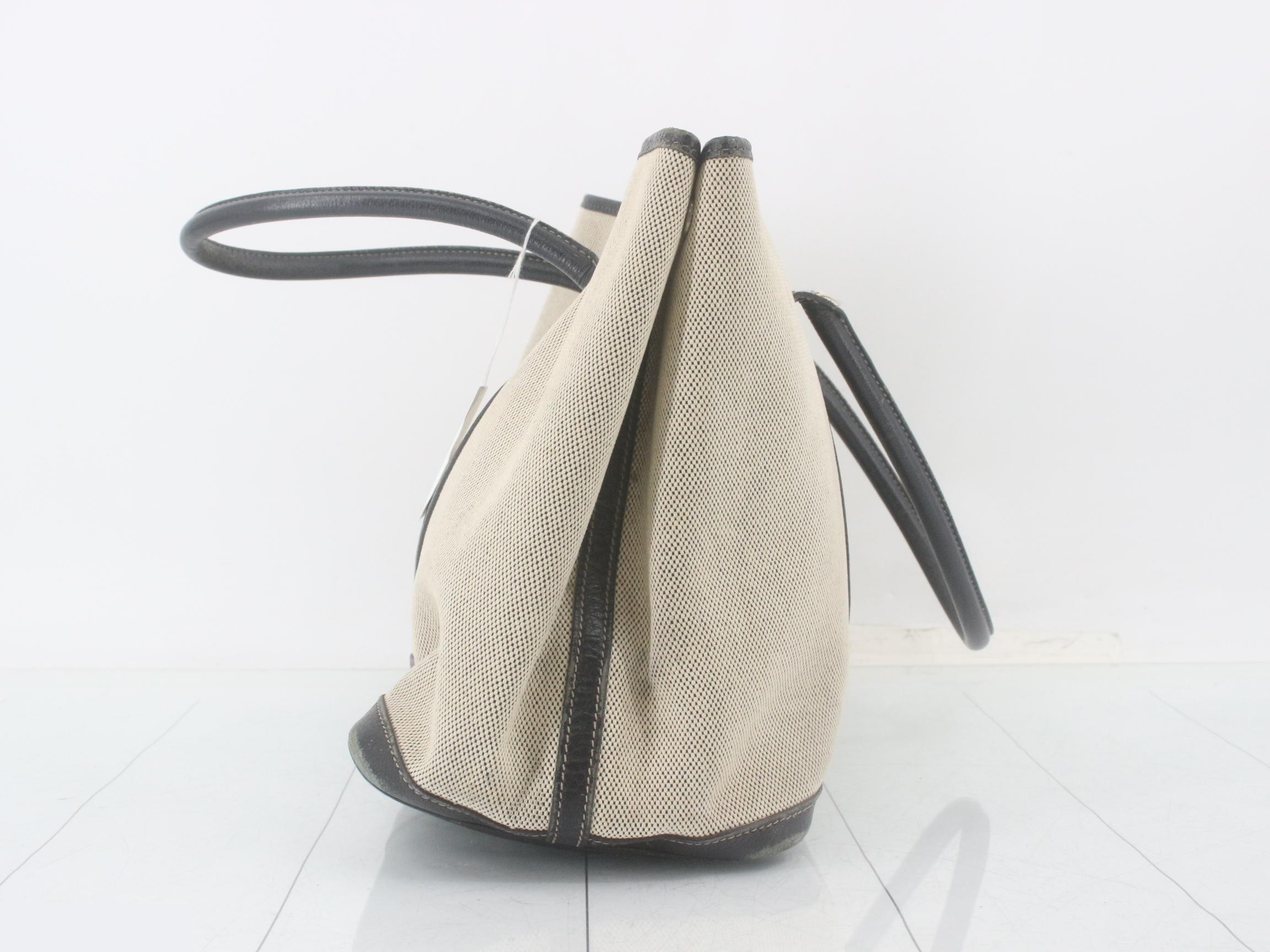 handbag — view 3