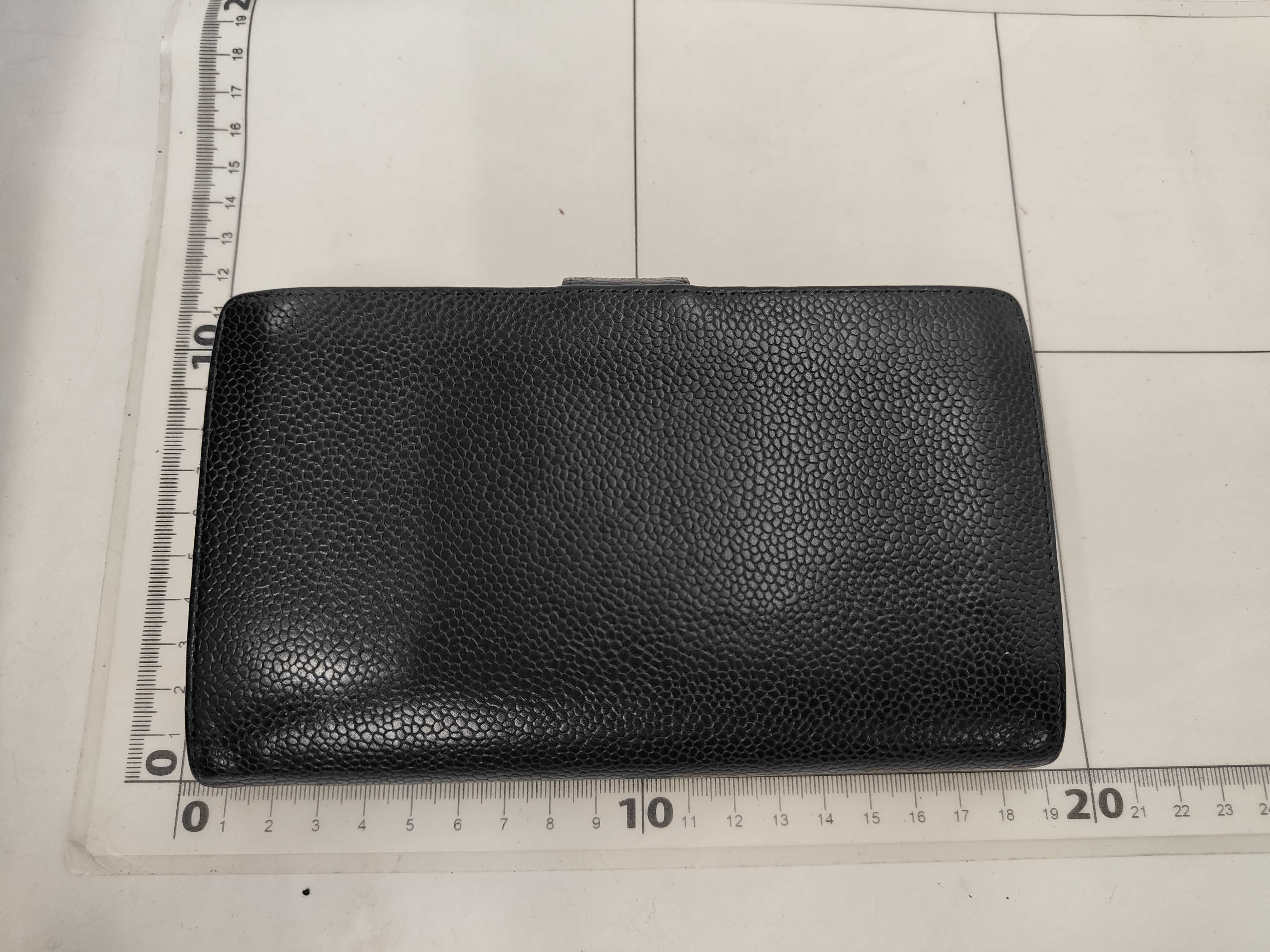 Caviar Skin Long Wallet — view 2