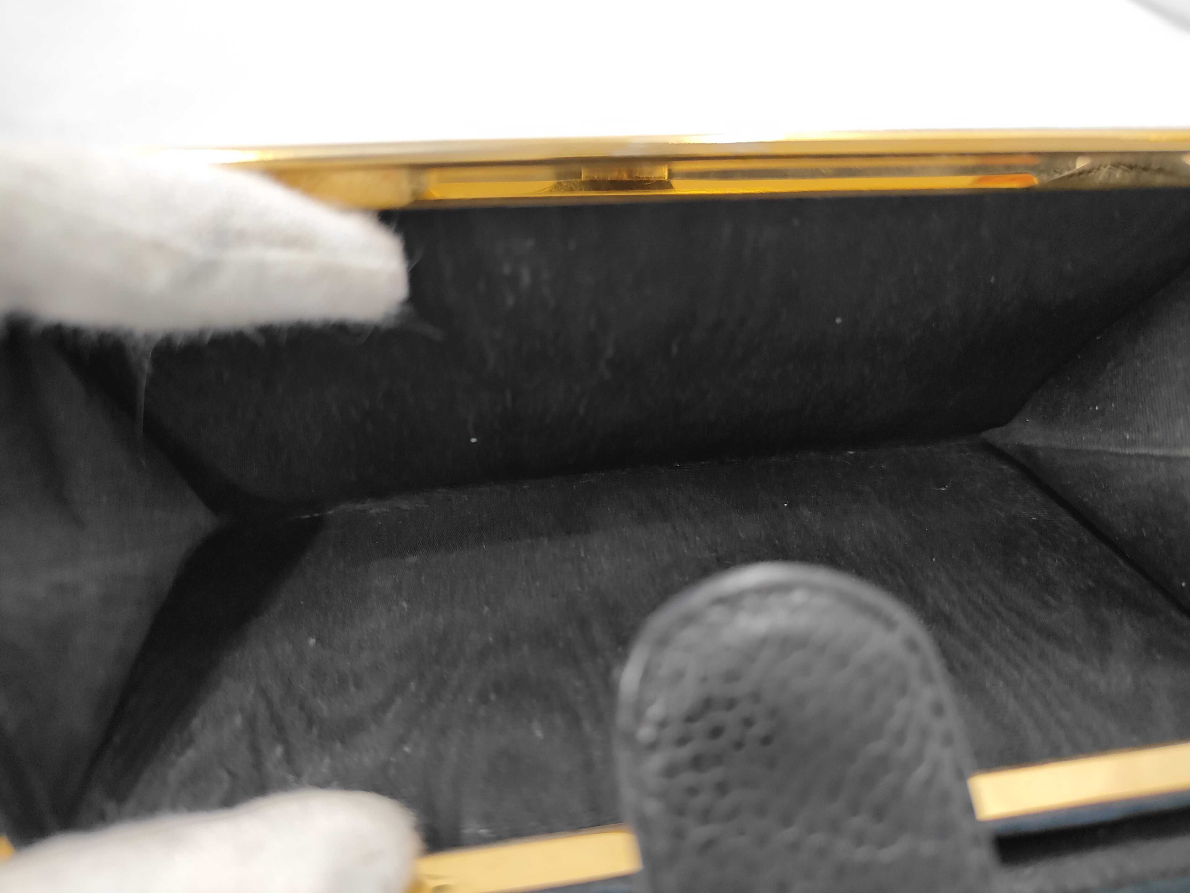 Caviar Skin Long Wallet — view 13