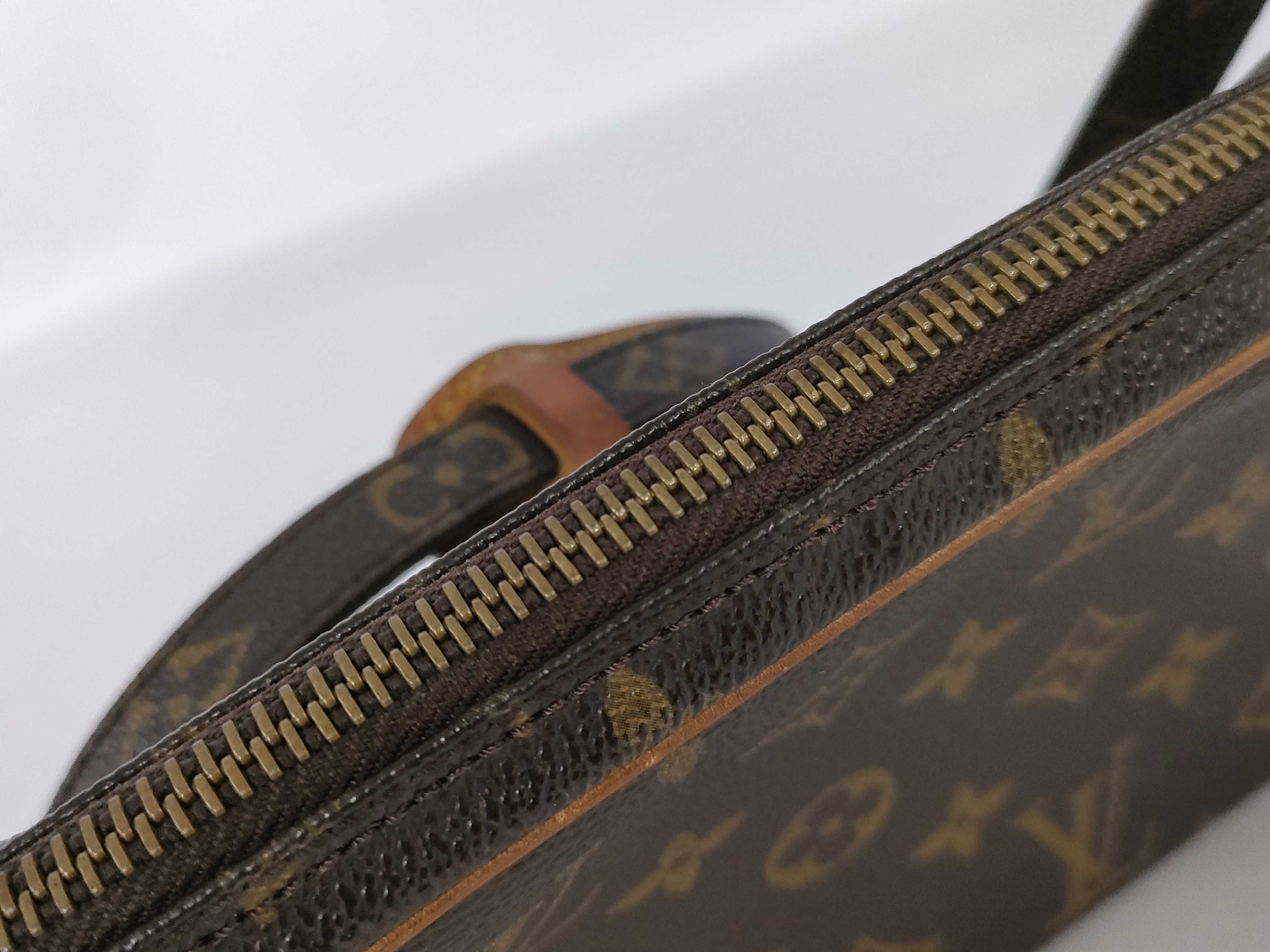 Monogram LV Monogram Pochette Marly Bandoulière M51828 — view 8