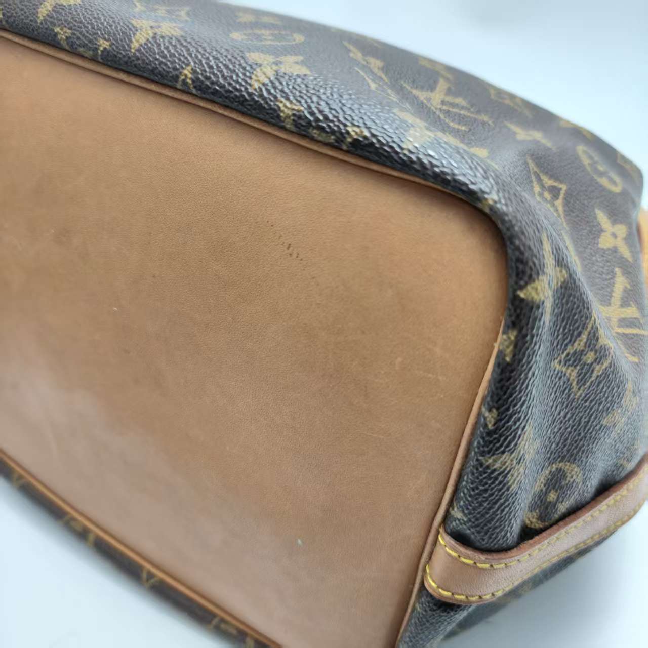 【*Shipped from: China*】LOUIS VUITTON PU Shoulder Bag — view 6