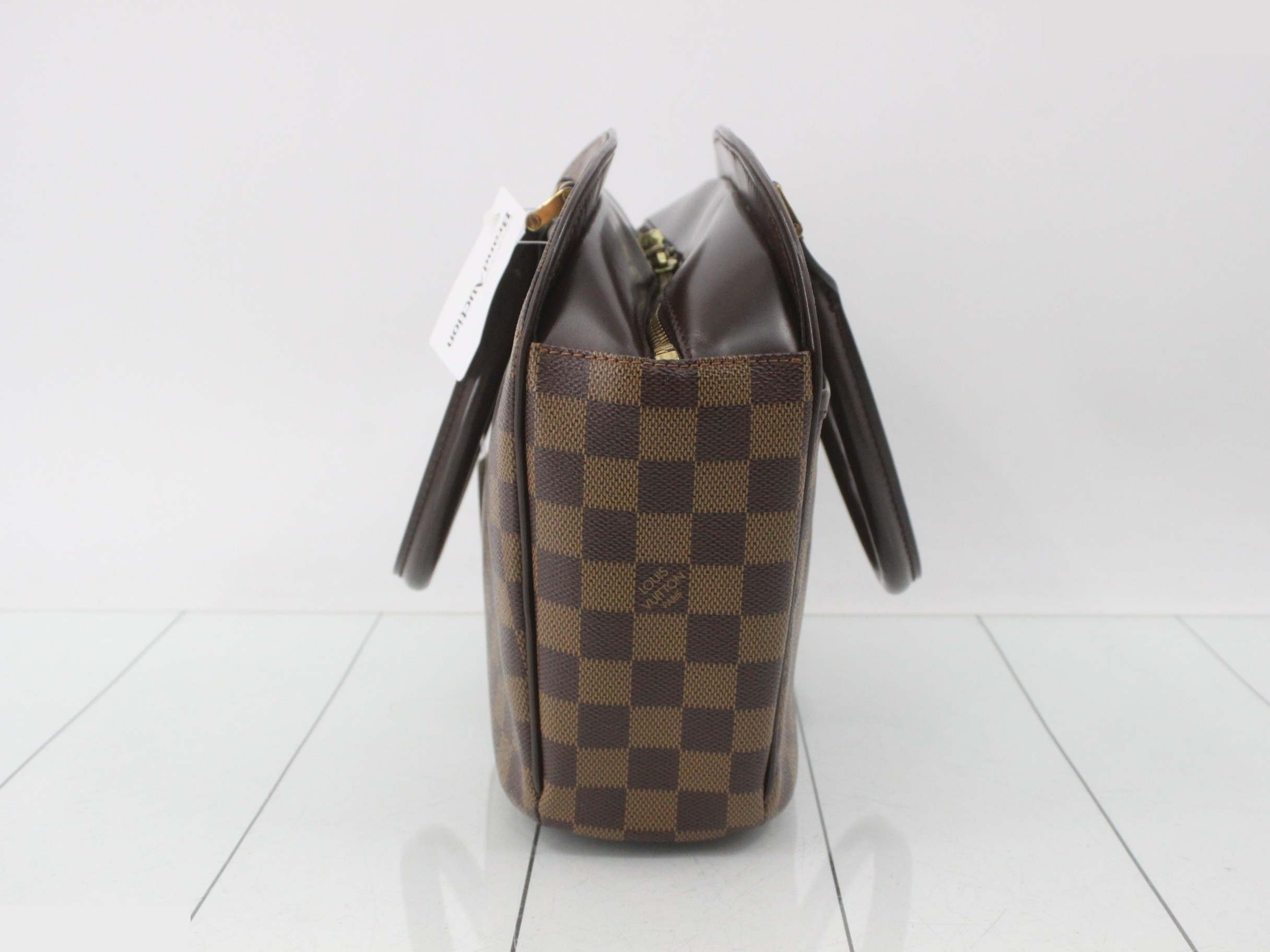 Damier Salia Horizontal Handbag — view 4