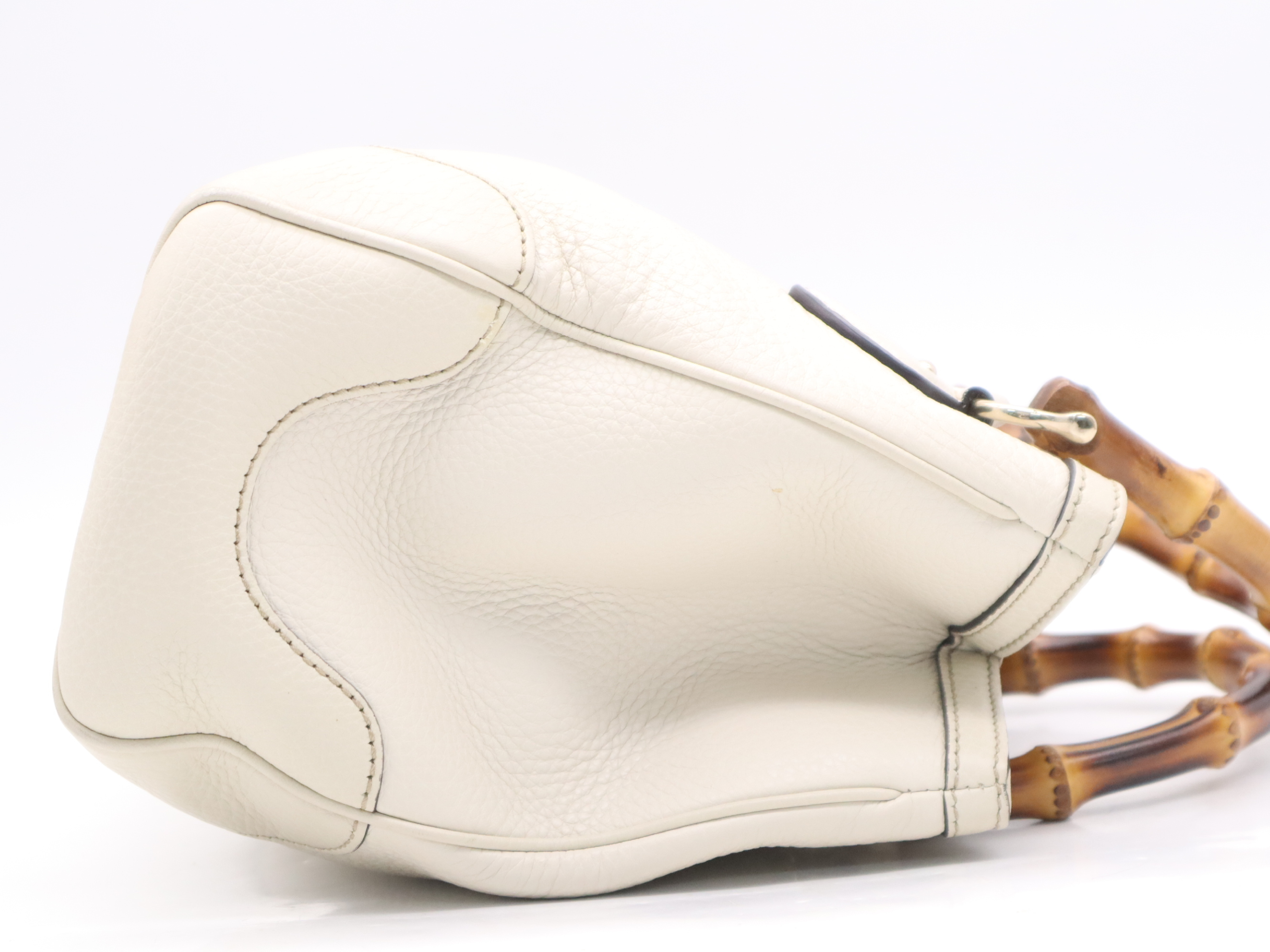 308360 Leather Bamboo Ivory Handbag — view 5