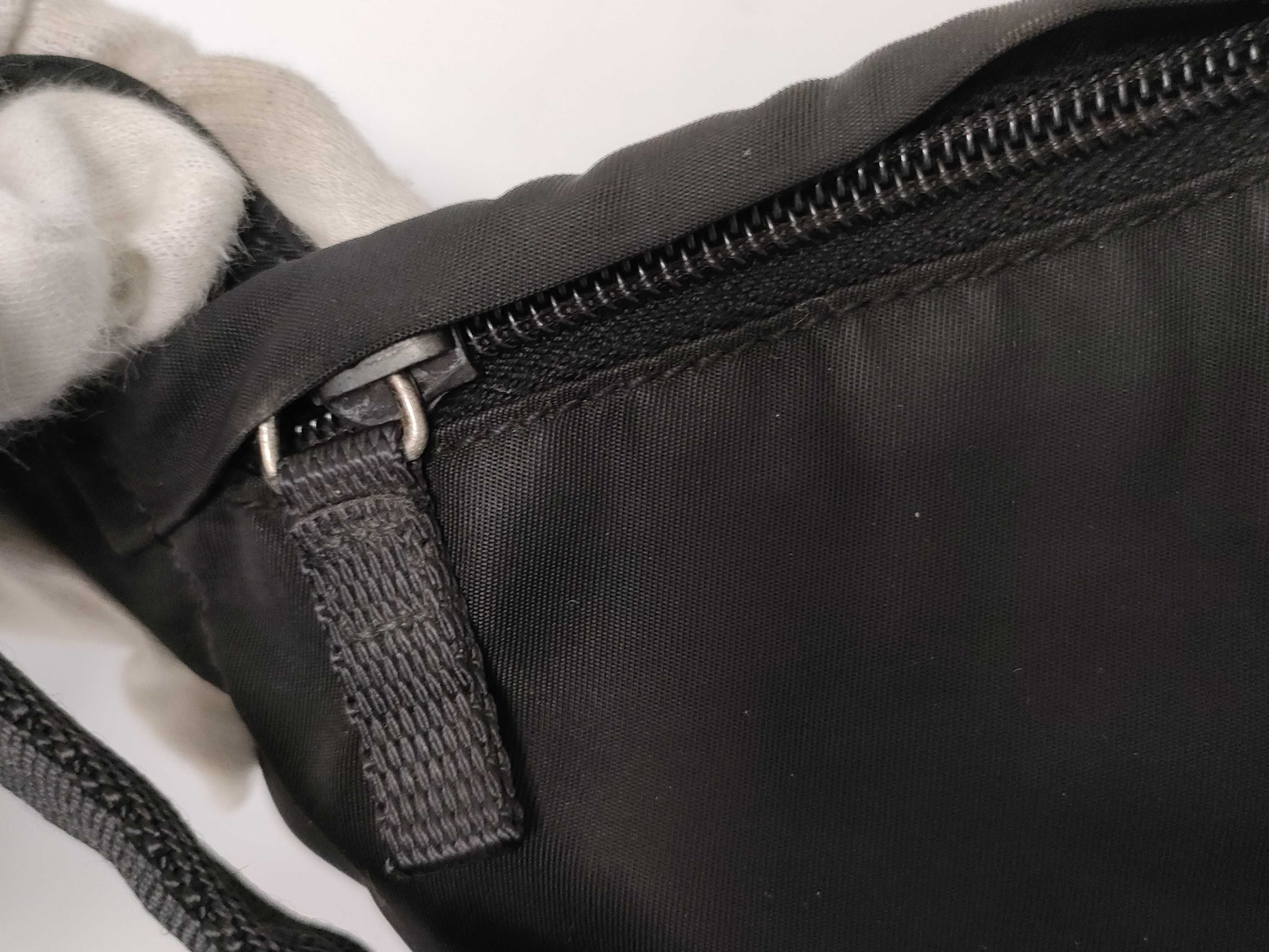 Nylon Body Bag Shoulder Bag — view 8