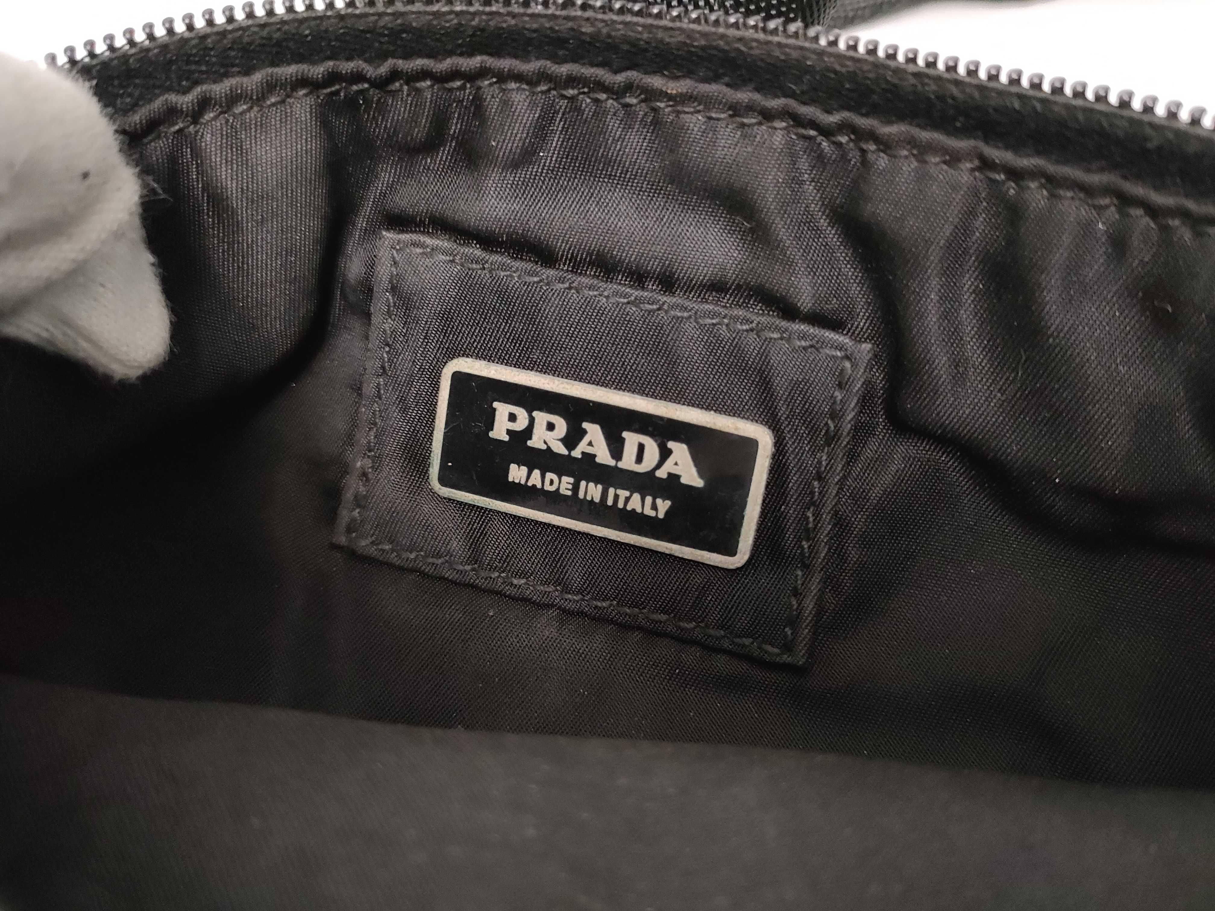 Nylon Body Bag Shoulder Bag — view 10