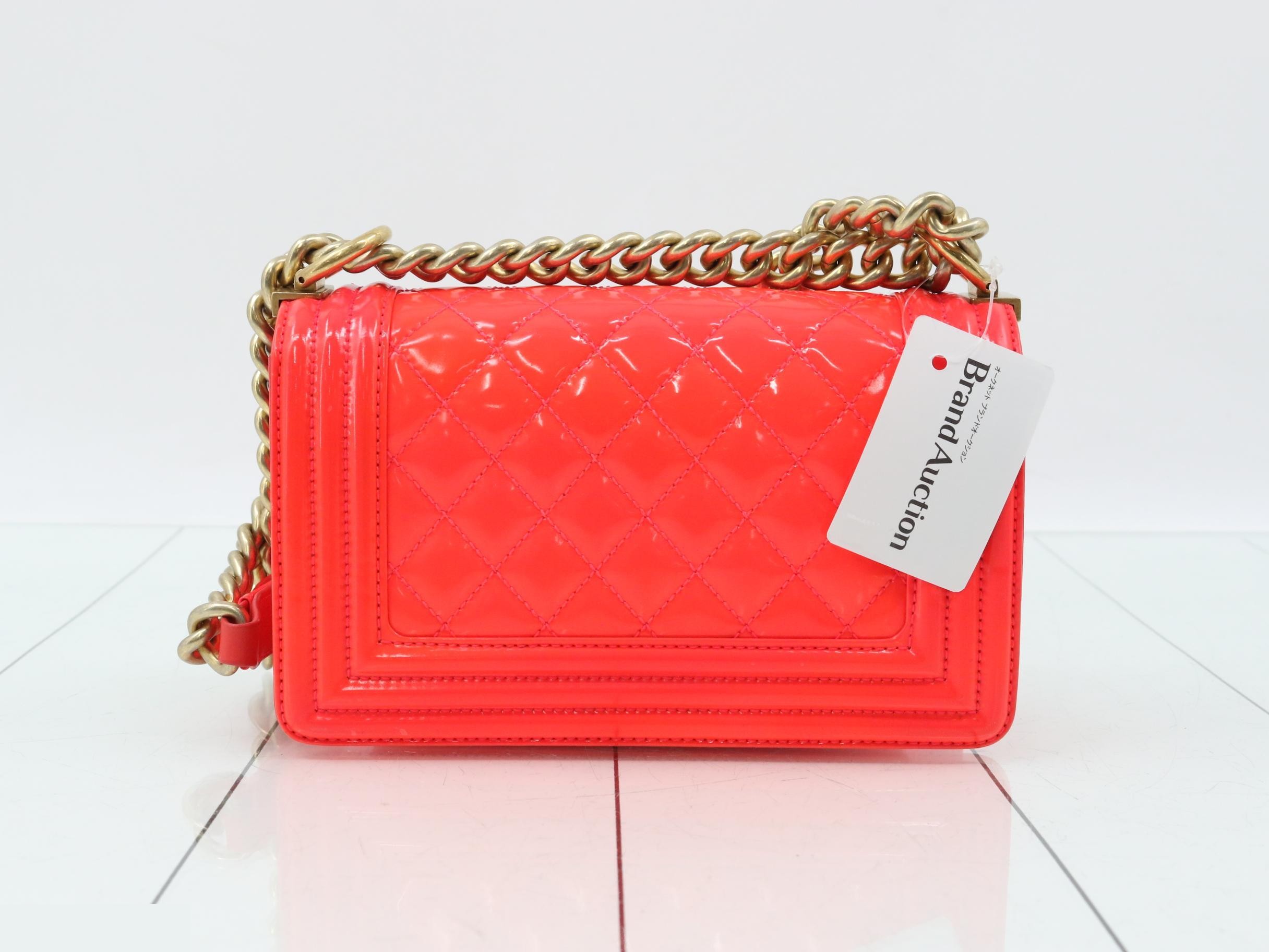 Boy Chanel enamel chain shoulder bag with gold hardware — view 2